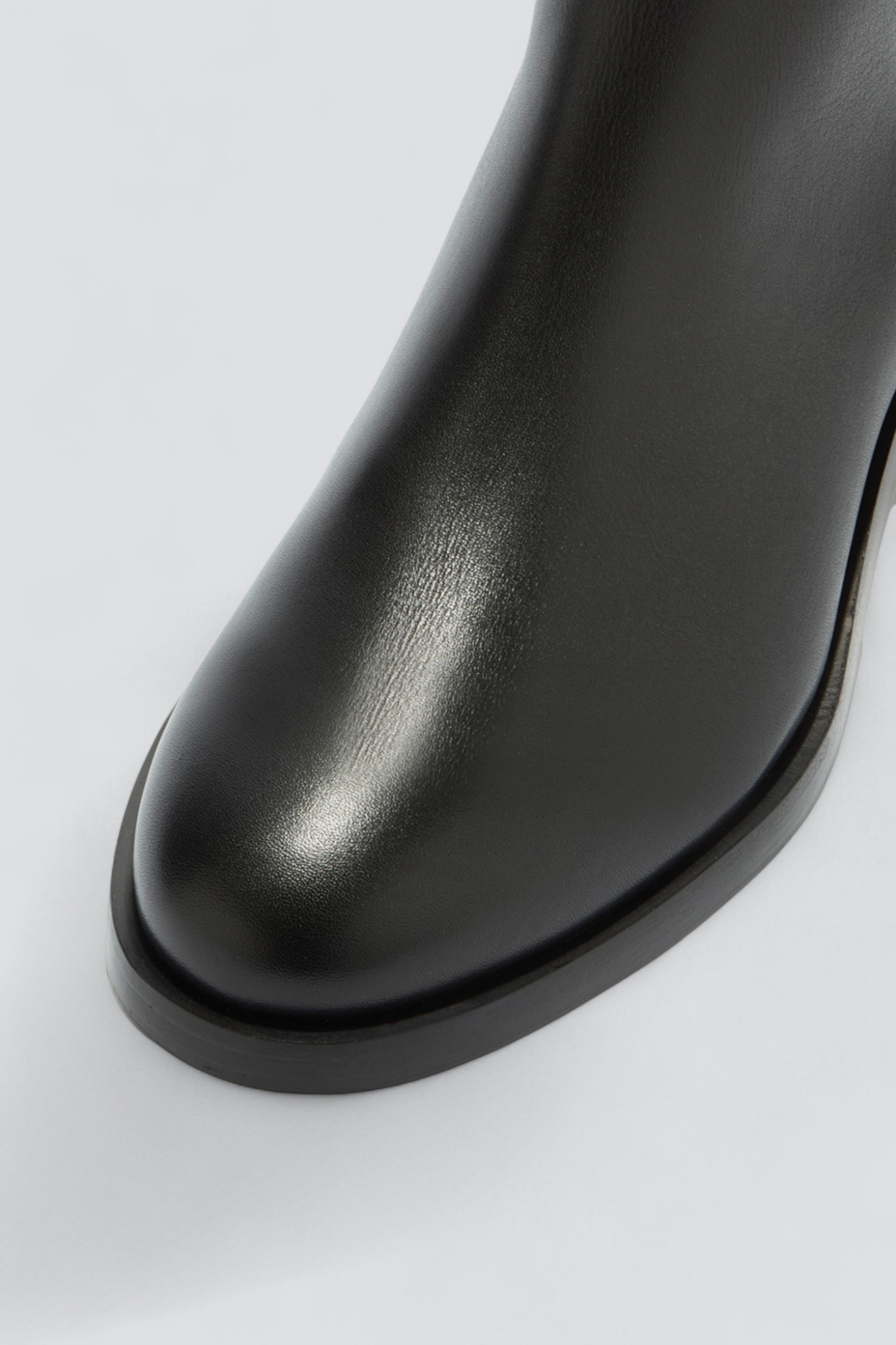Black Vincent Calf Leather Boot