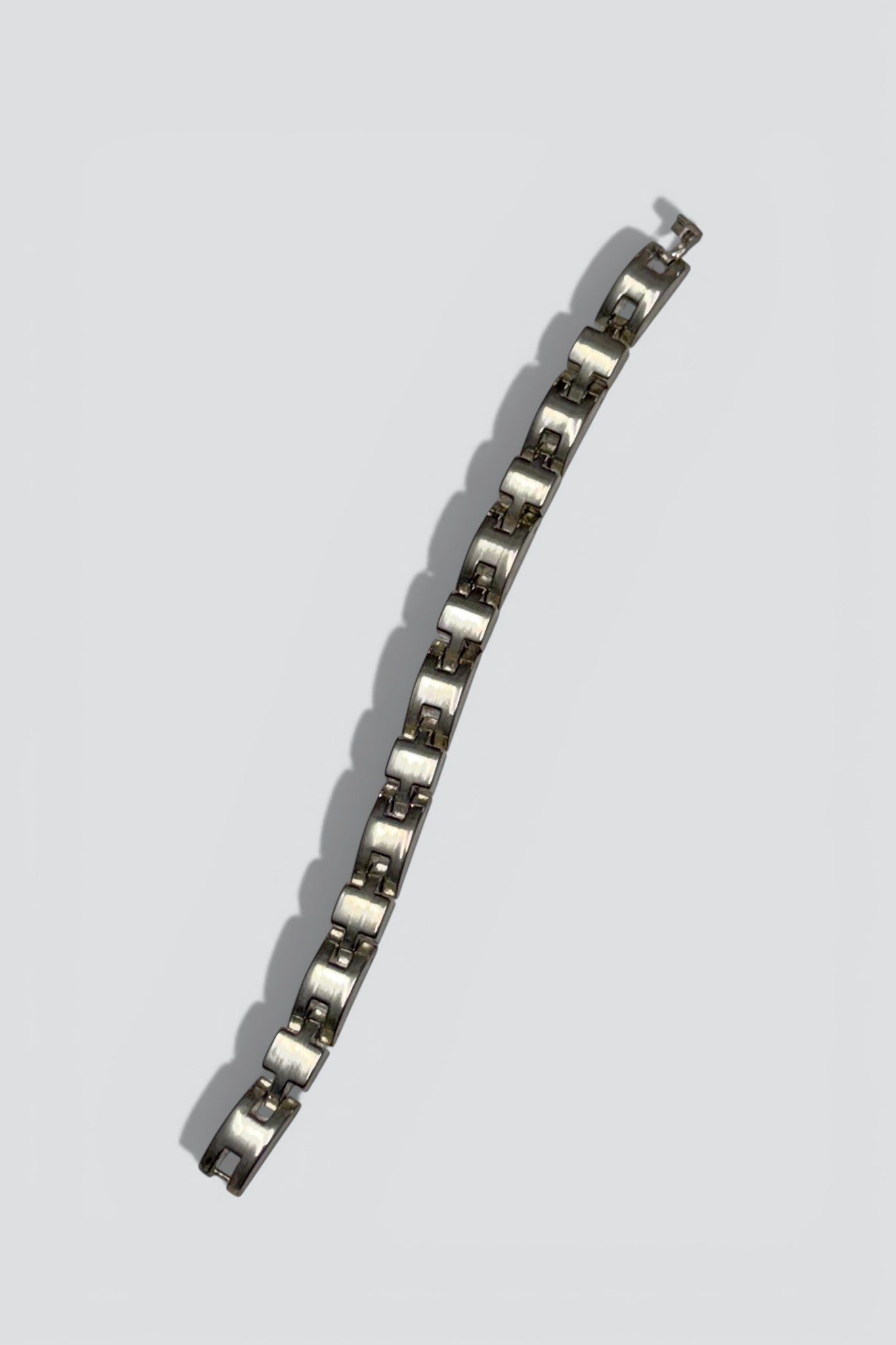 Sterling Silver Modernist Curve Link Bracelet