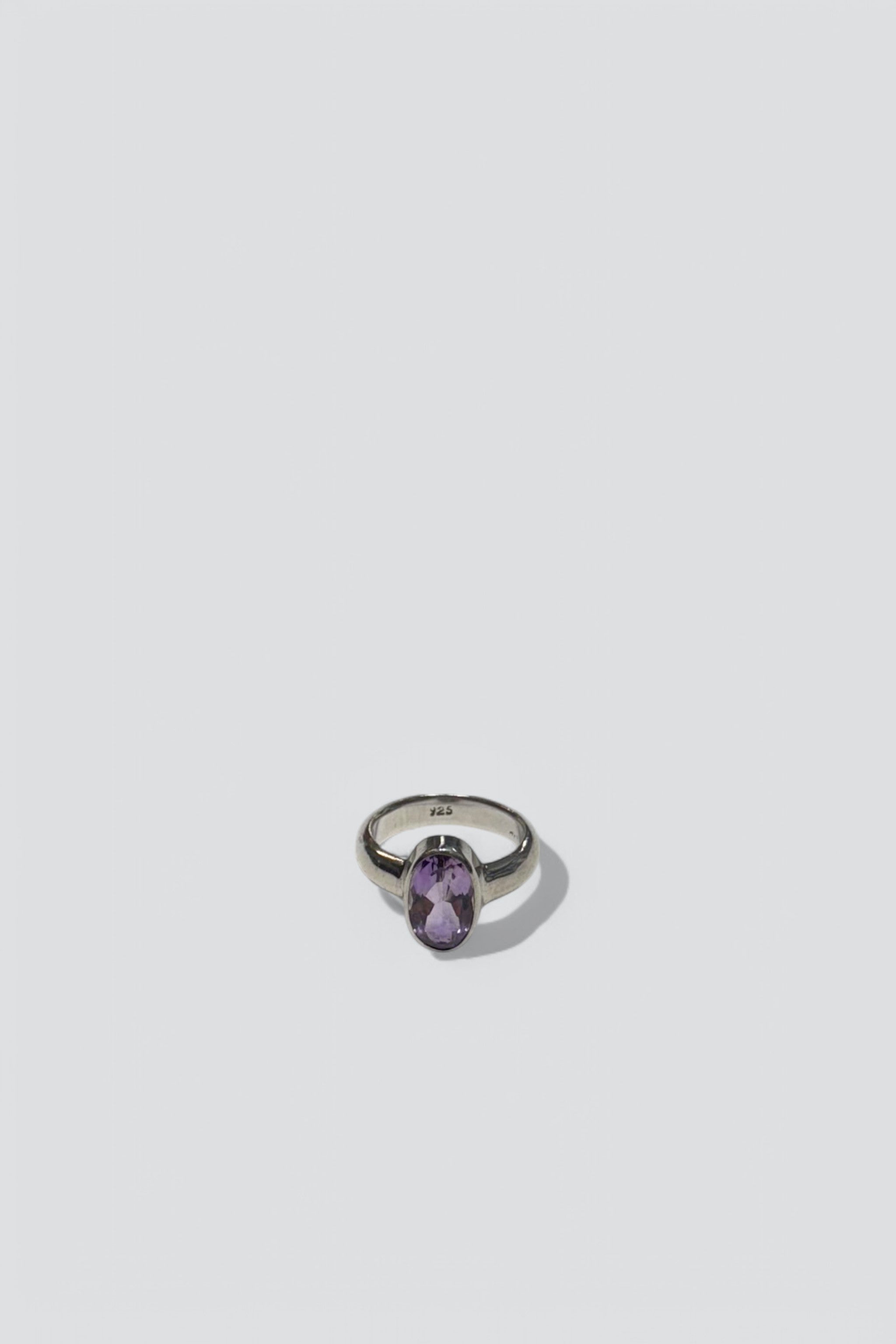 Sterling Silver Oval Amethyst Ring