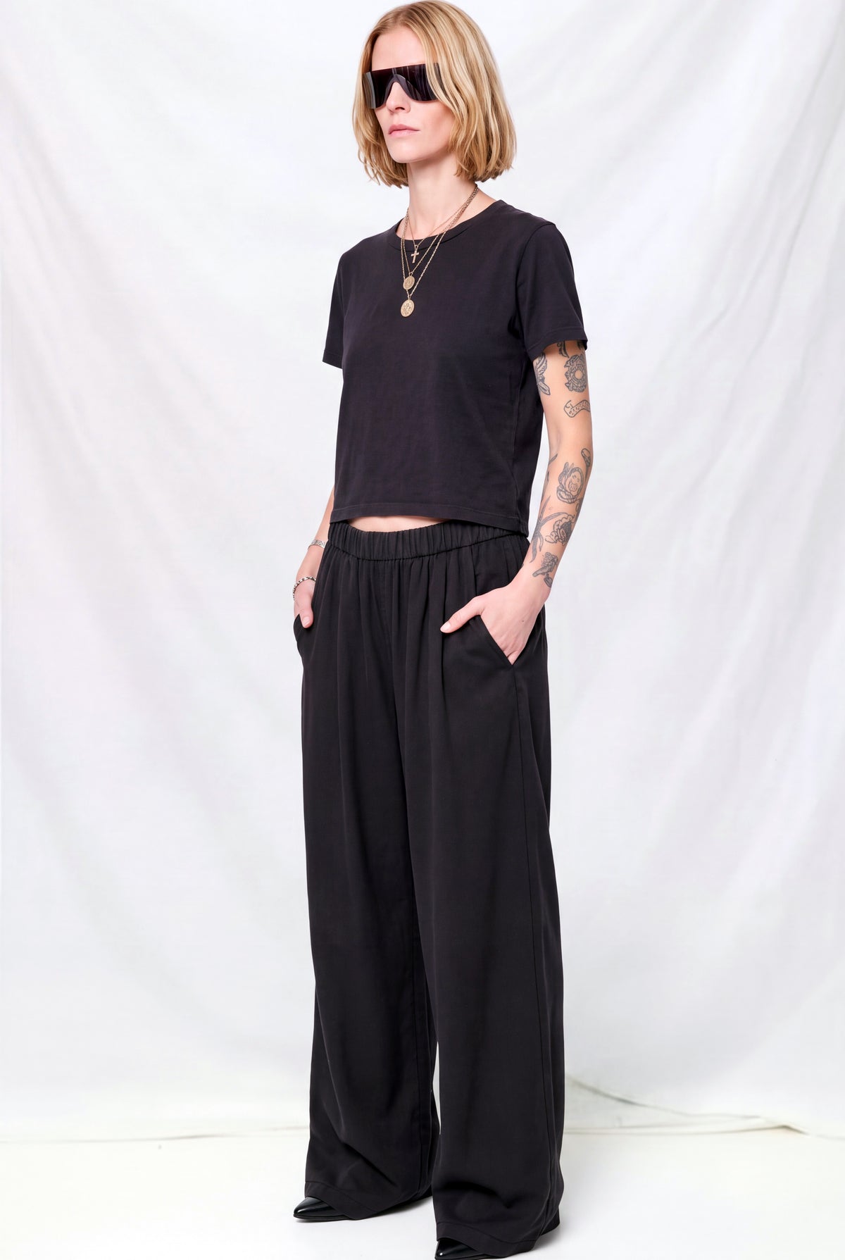 Black Shasta Sweatpant