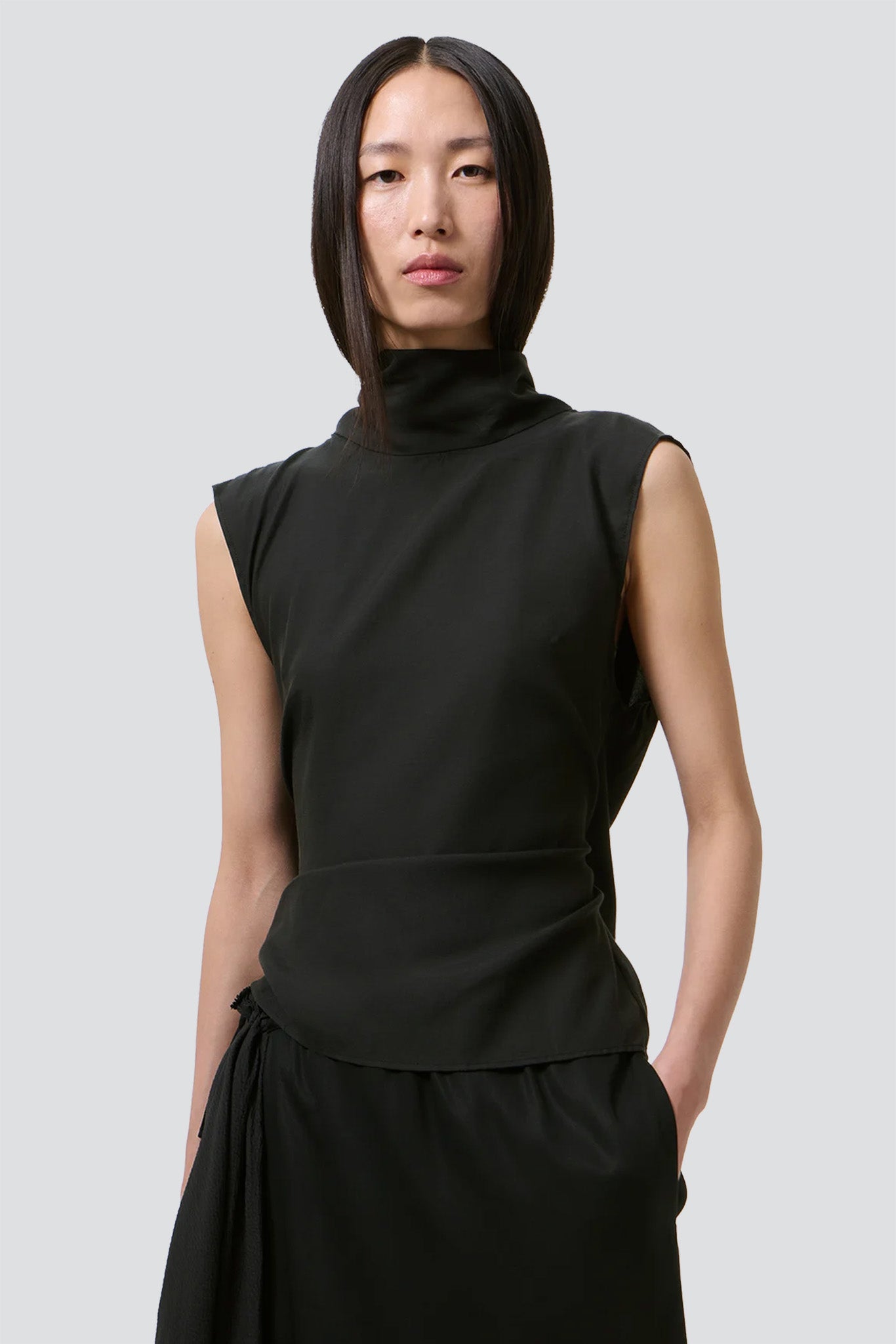 Still Black Calm Virtuous Top