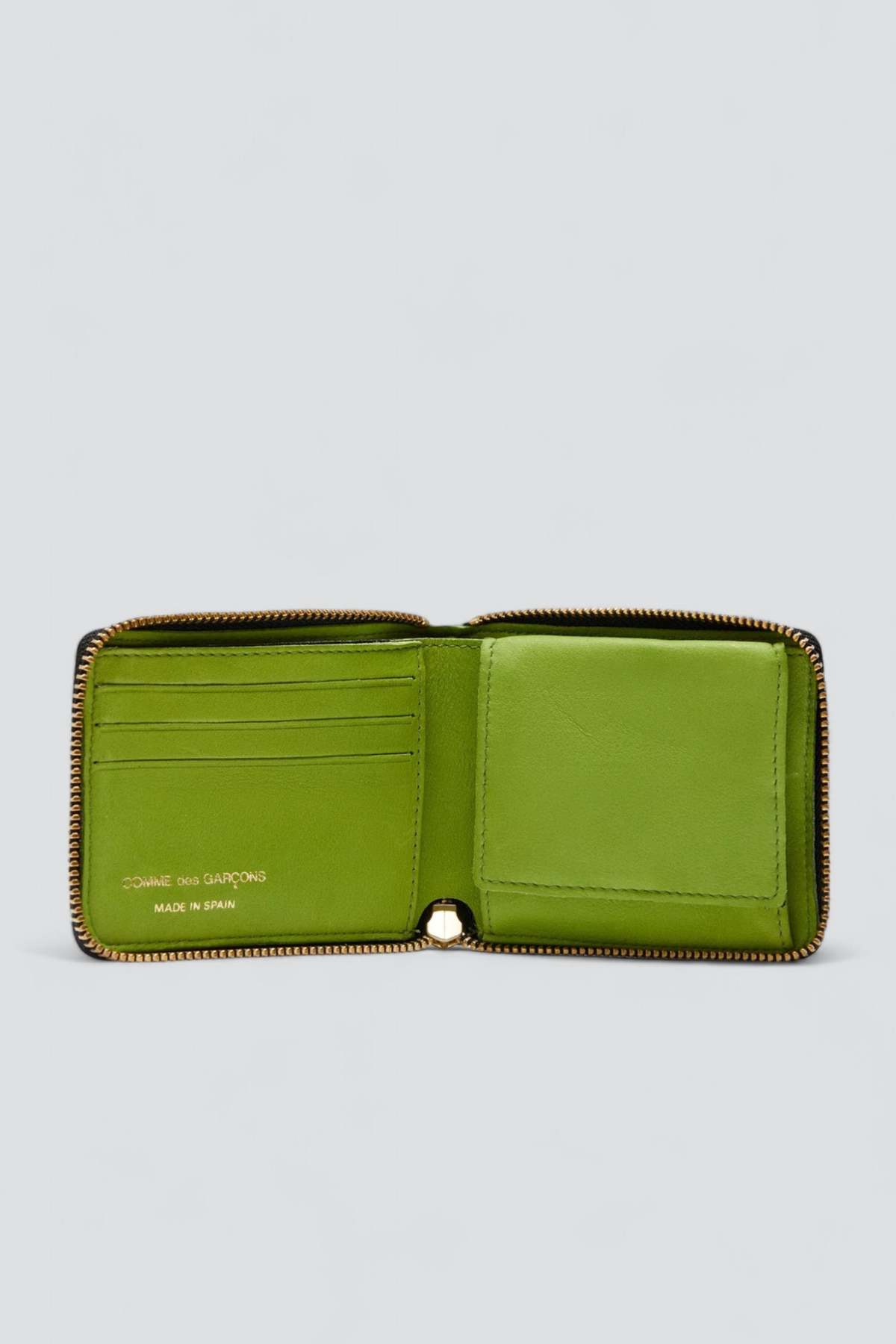 Classic Washed Leather Wallet - Apple Green - SA7100WW
