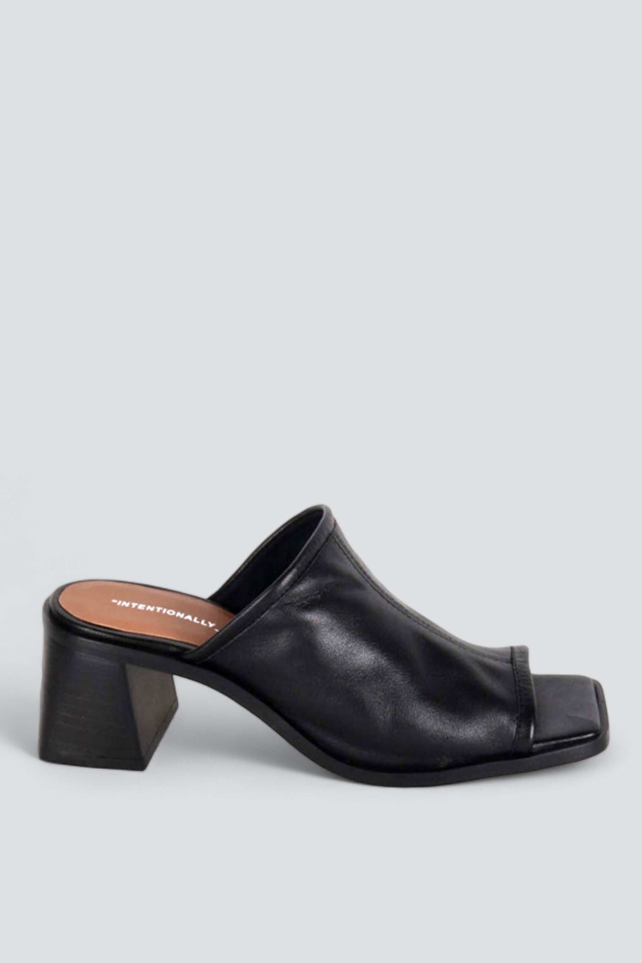 Black Adelaide Heel