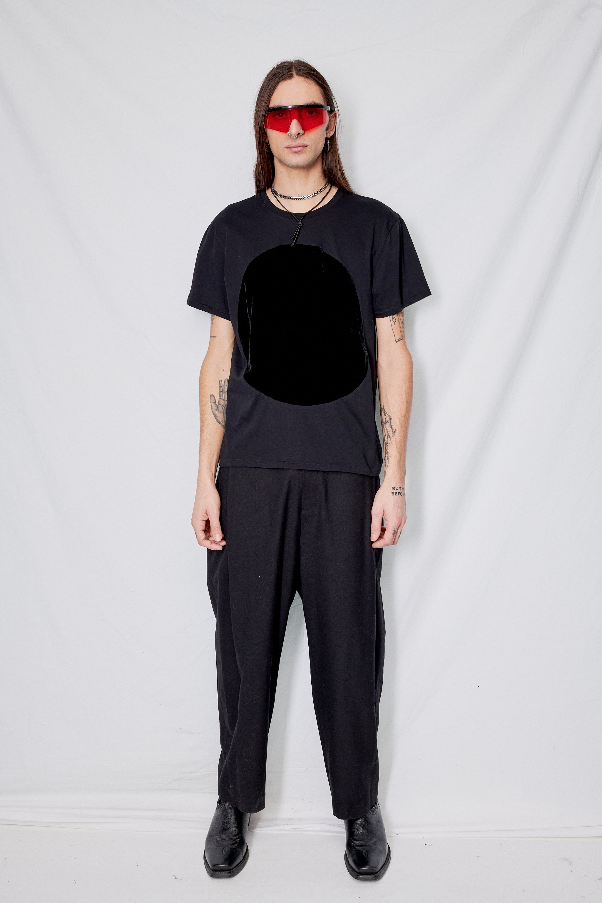 Velvet Circle T-Shirt - Black