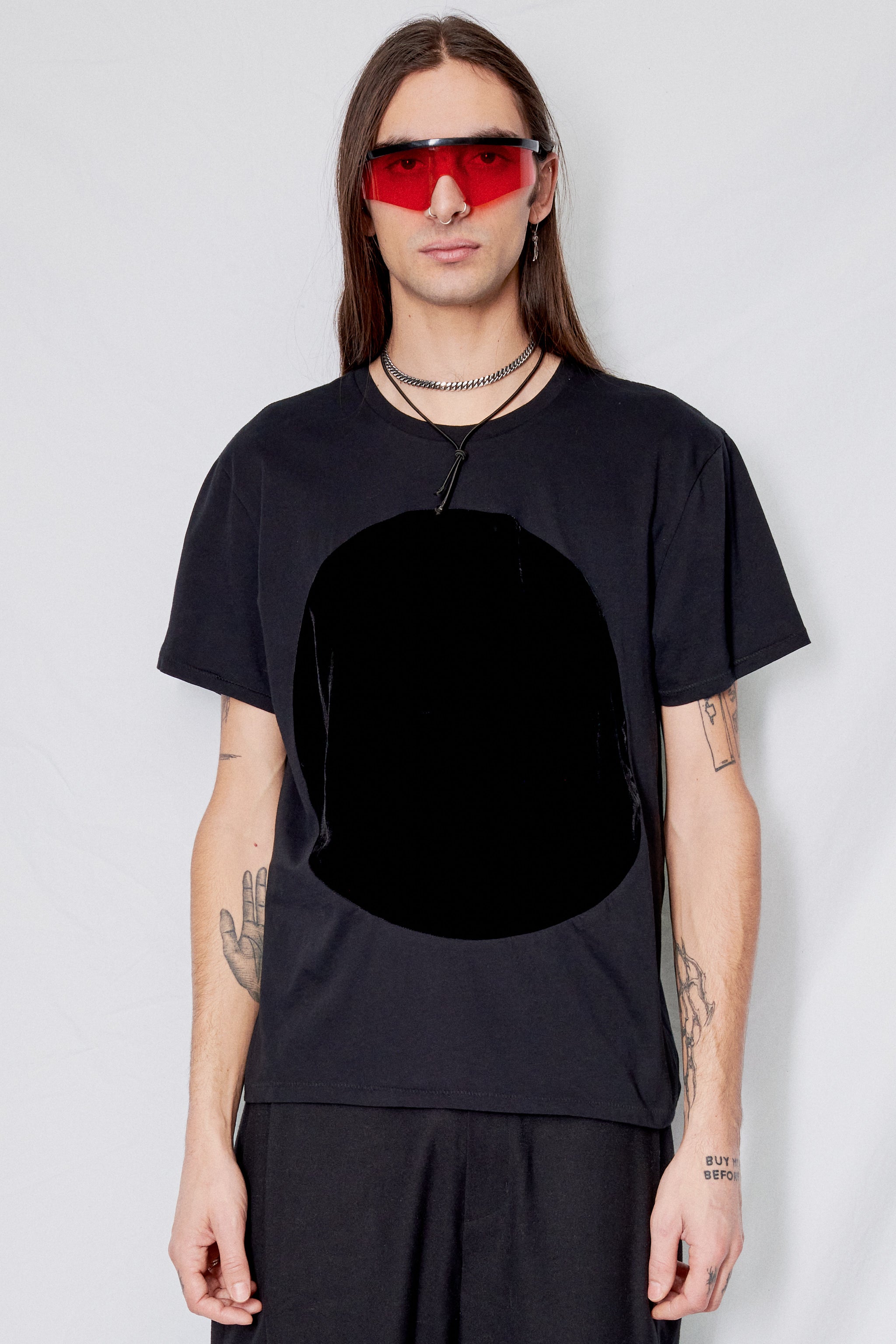 Velvet Circle T-Shirt - Black