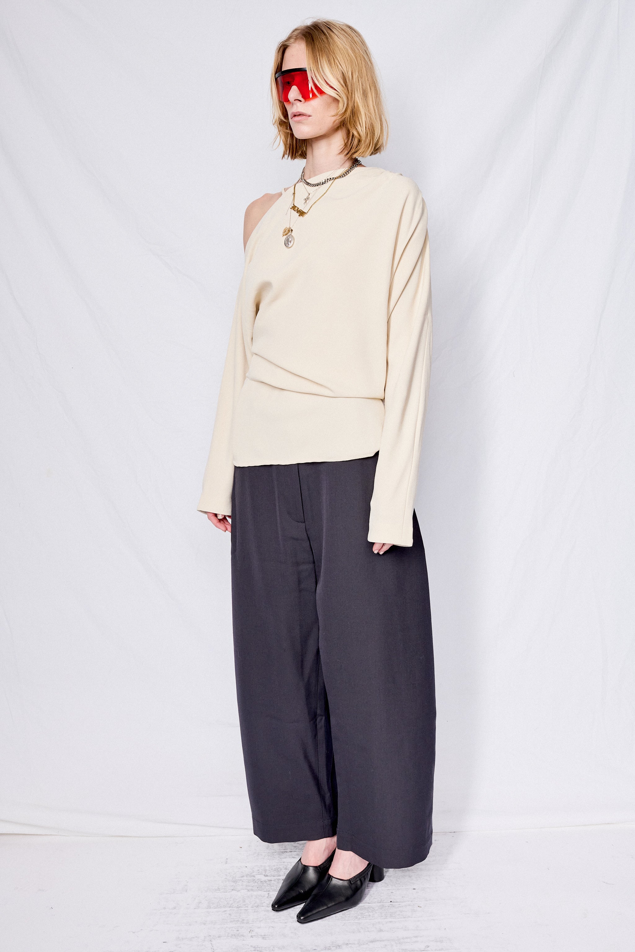 Darkest Navy Chalco Wool Pant