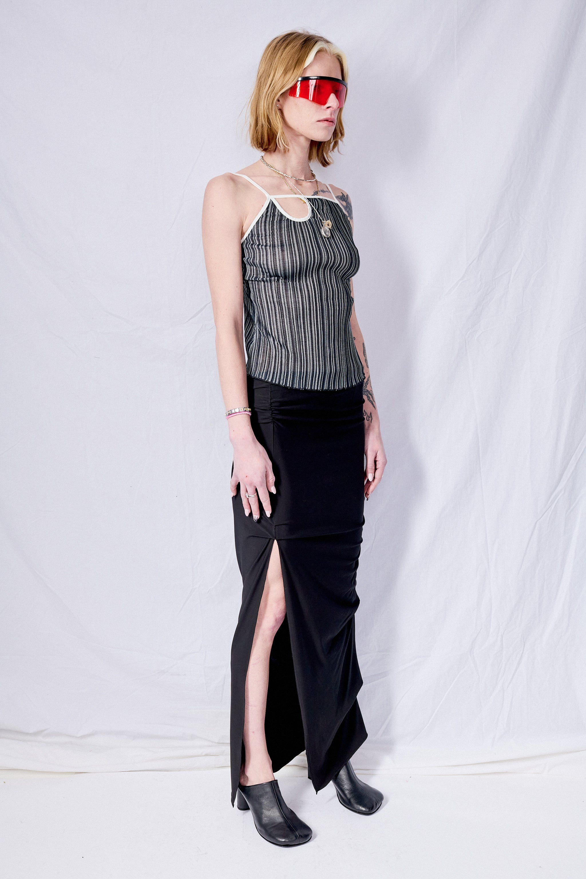 Black Viscose Wave Skirt