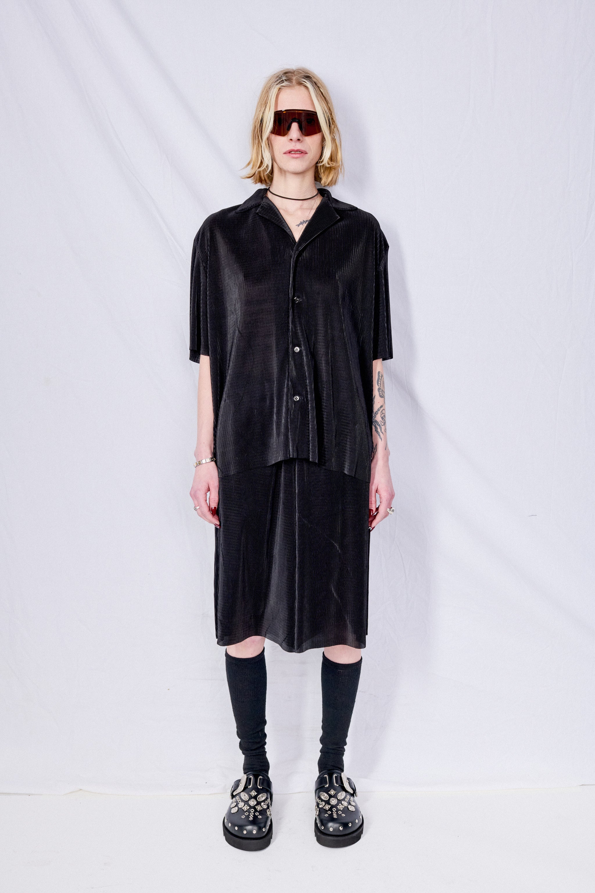 Black Plisse Scout Shirt