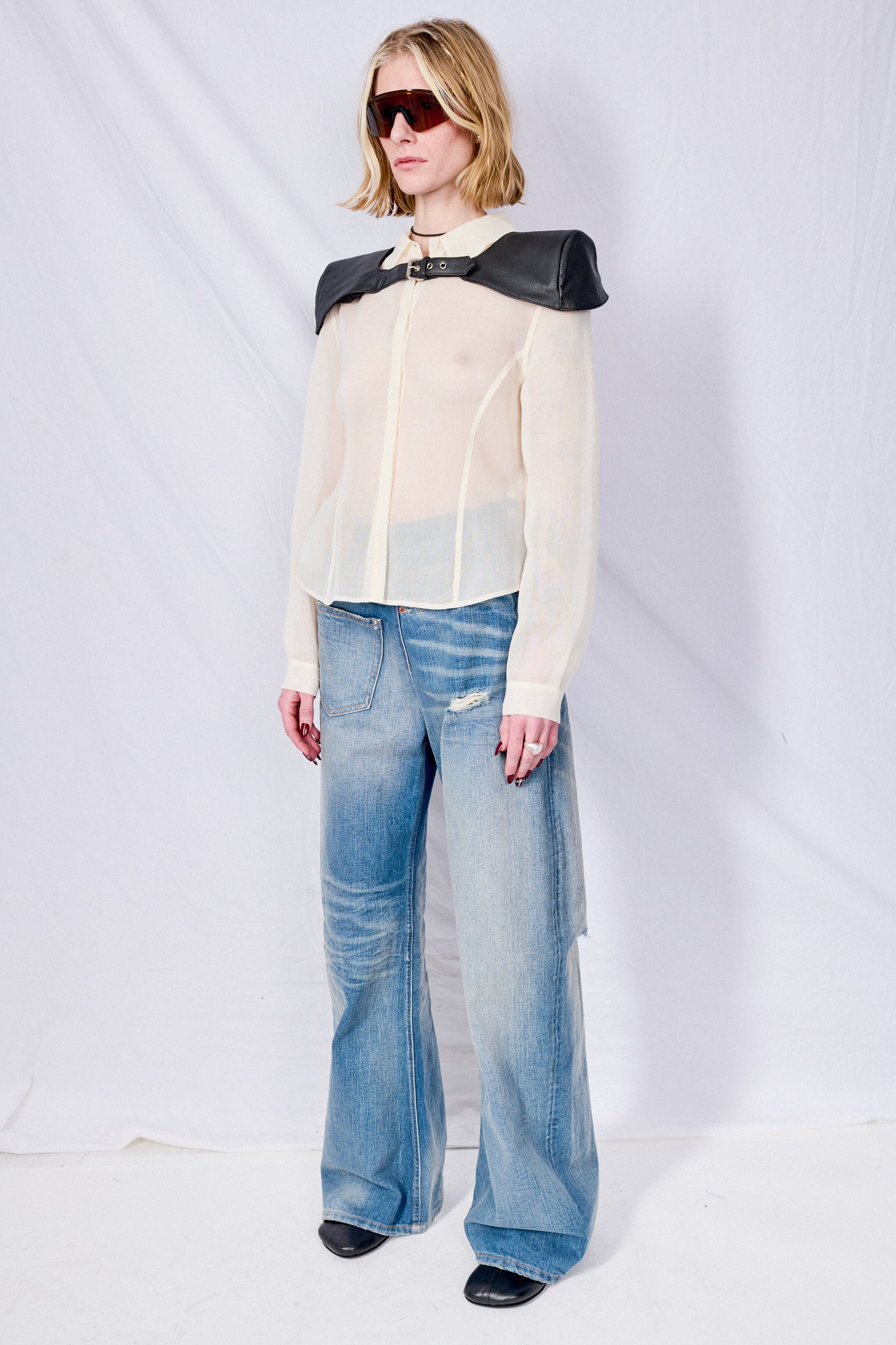 Black Shoulder Pads