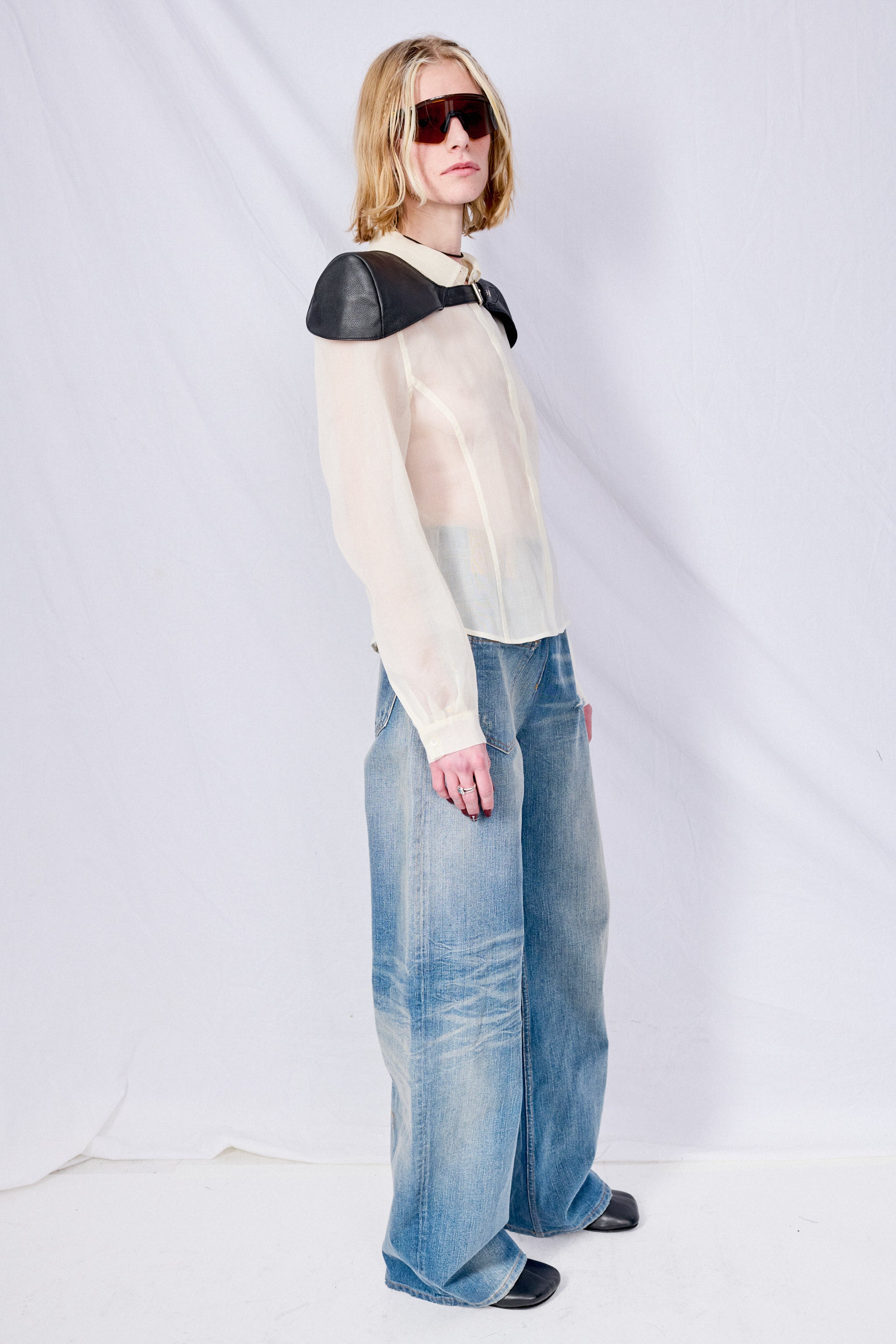 Black Shoulder Pads