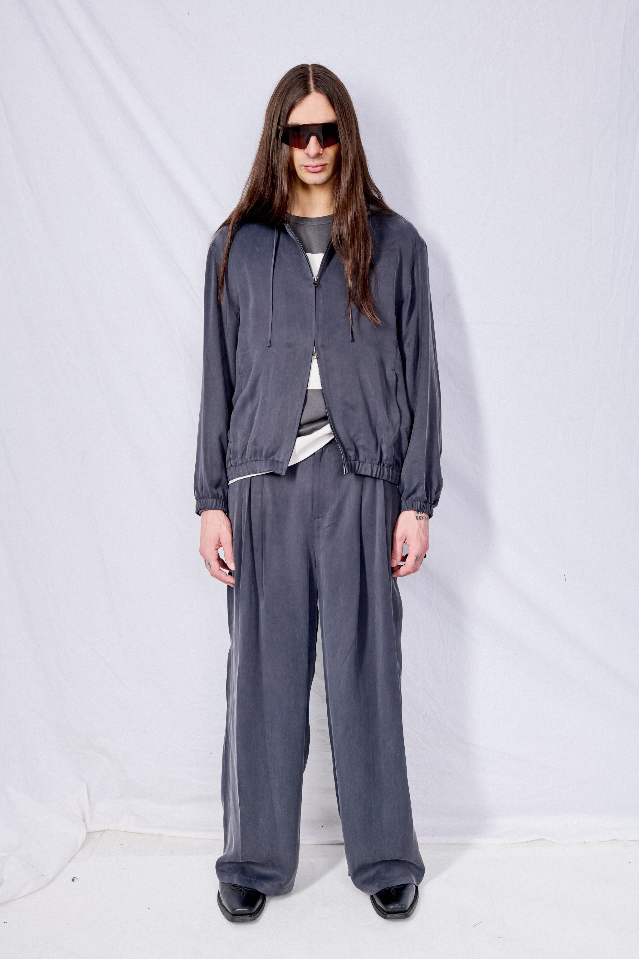 Charcoal Cupro Hood Zip Up Jumper - Amomento – Assembly New York