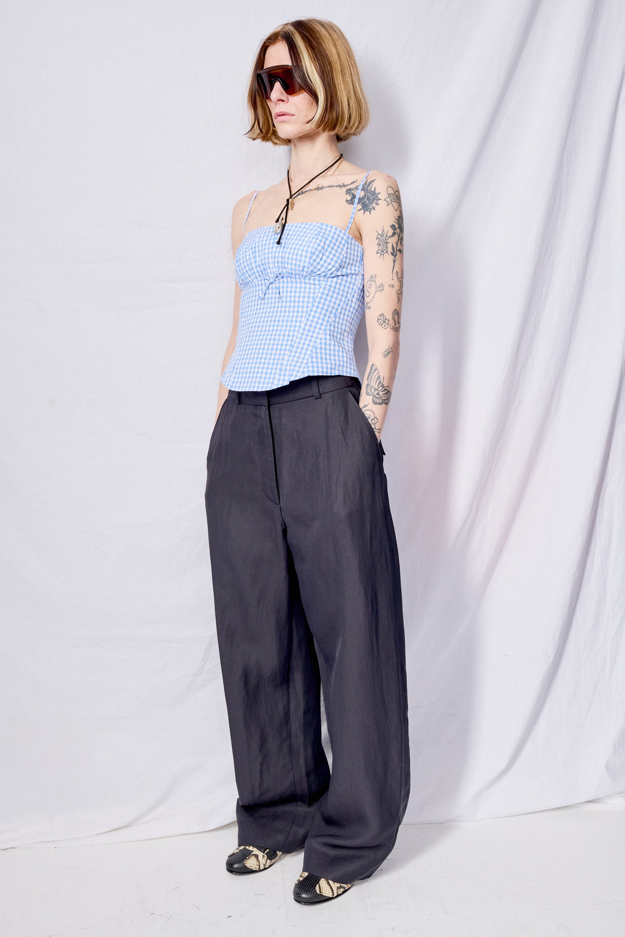 Darkest Navy Myers Round Leg Pant