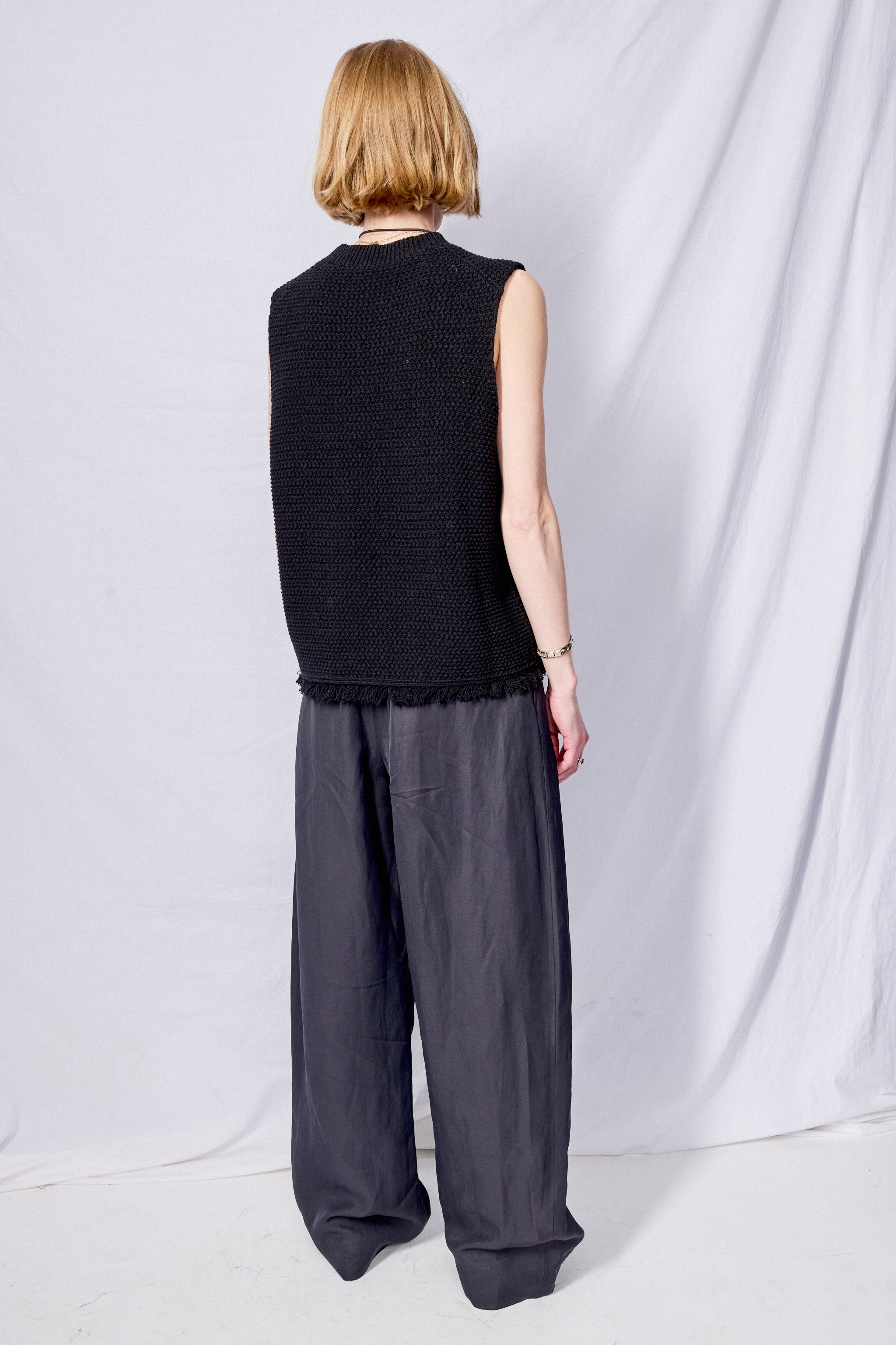 Black Fray 5G Knit Vest