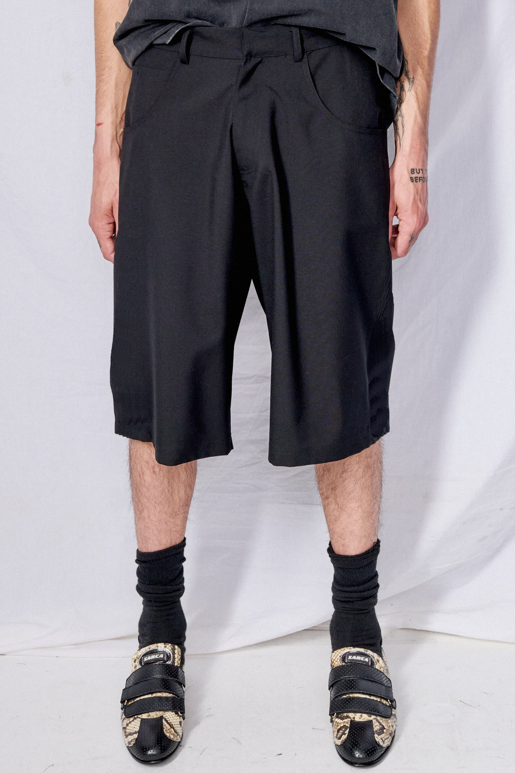 Black Suiting Painter Short