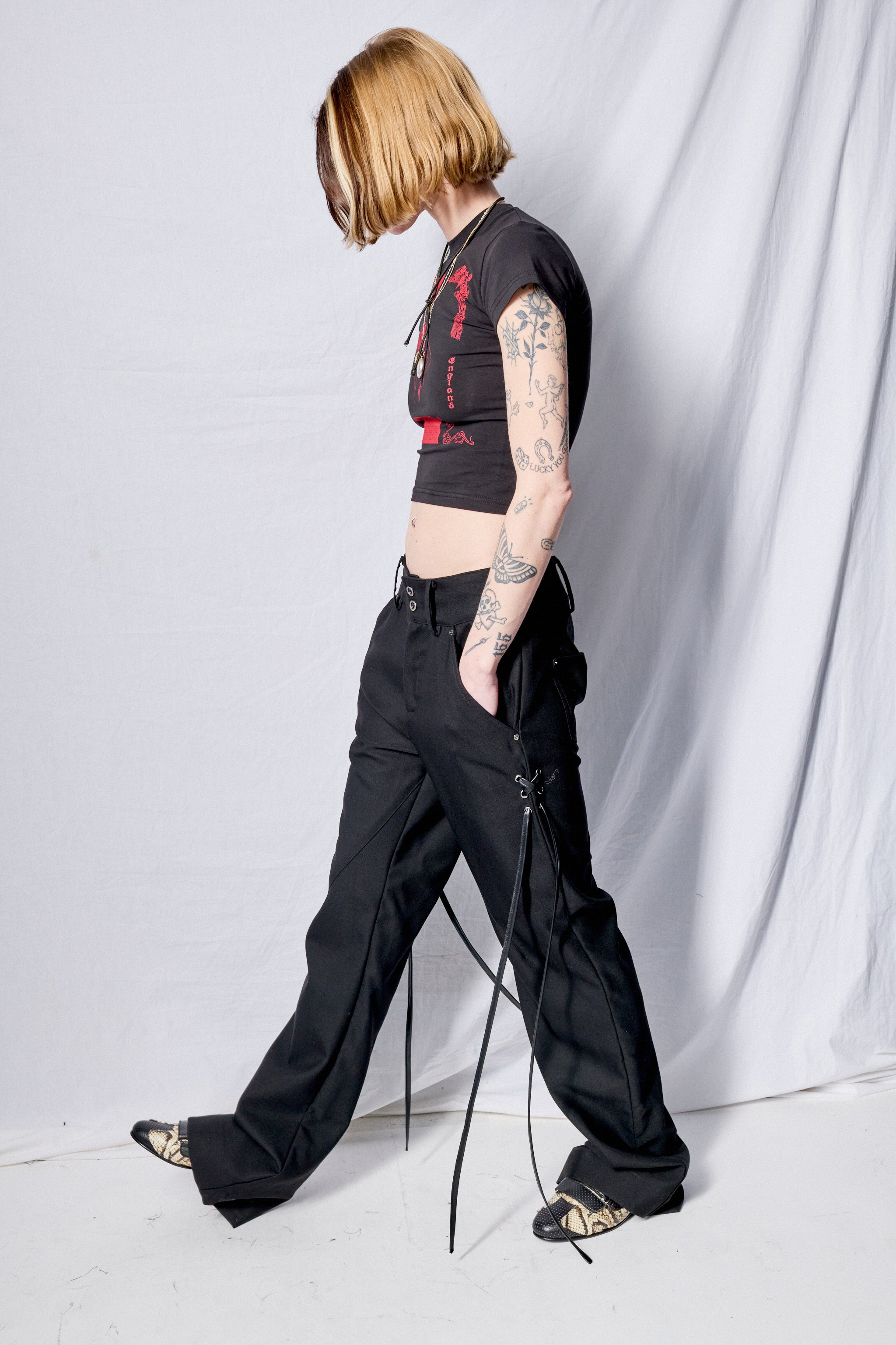 Black Venus Baby Tee