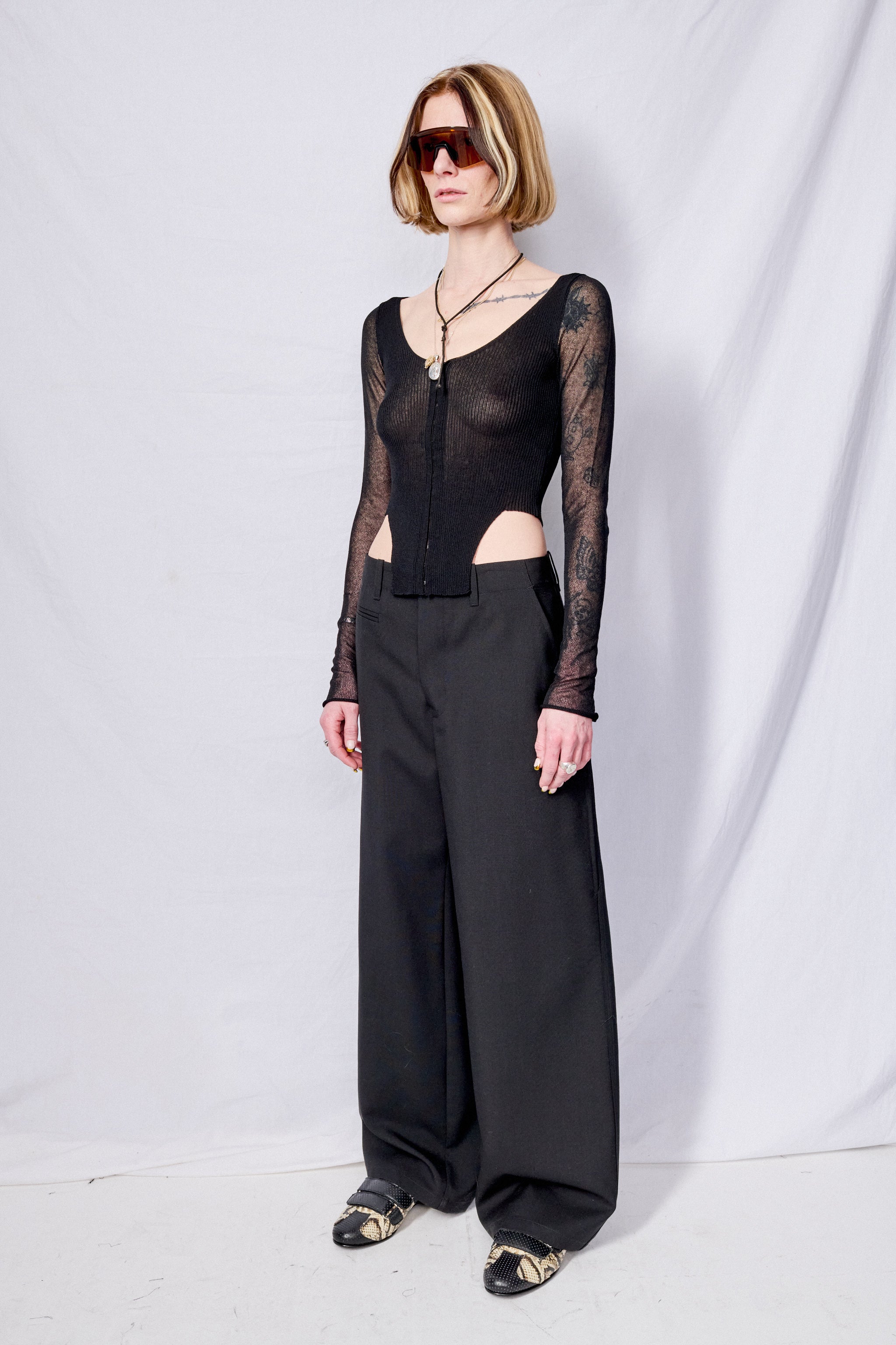 Onyx Hook & Eye Knit Top