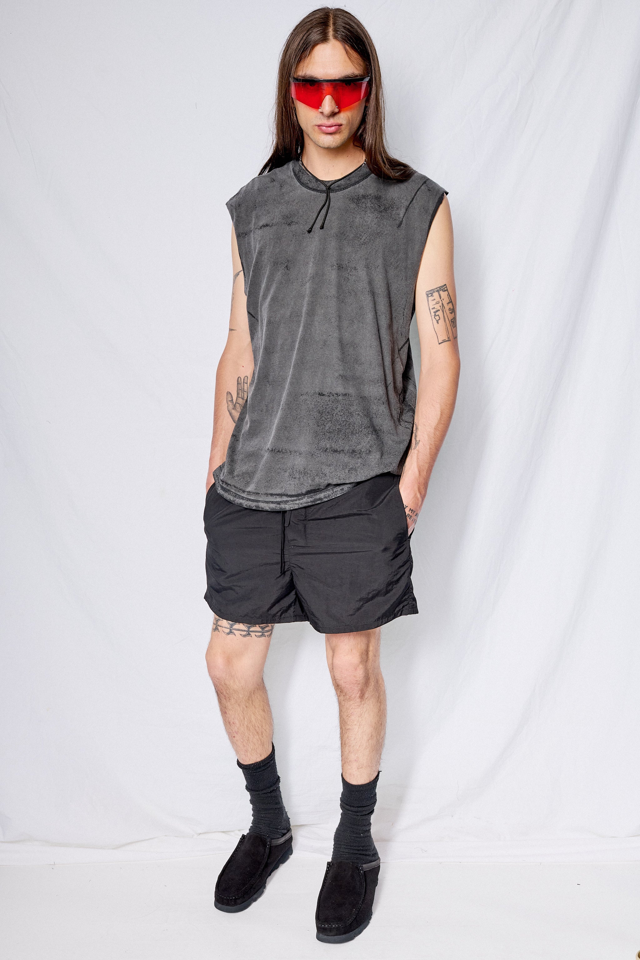 Pepper/Black Roller Muscle Tee