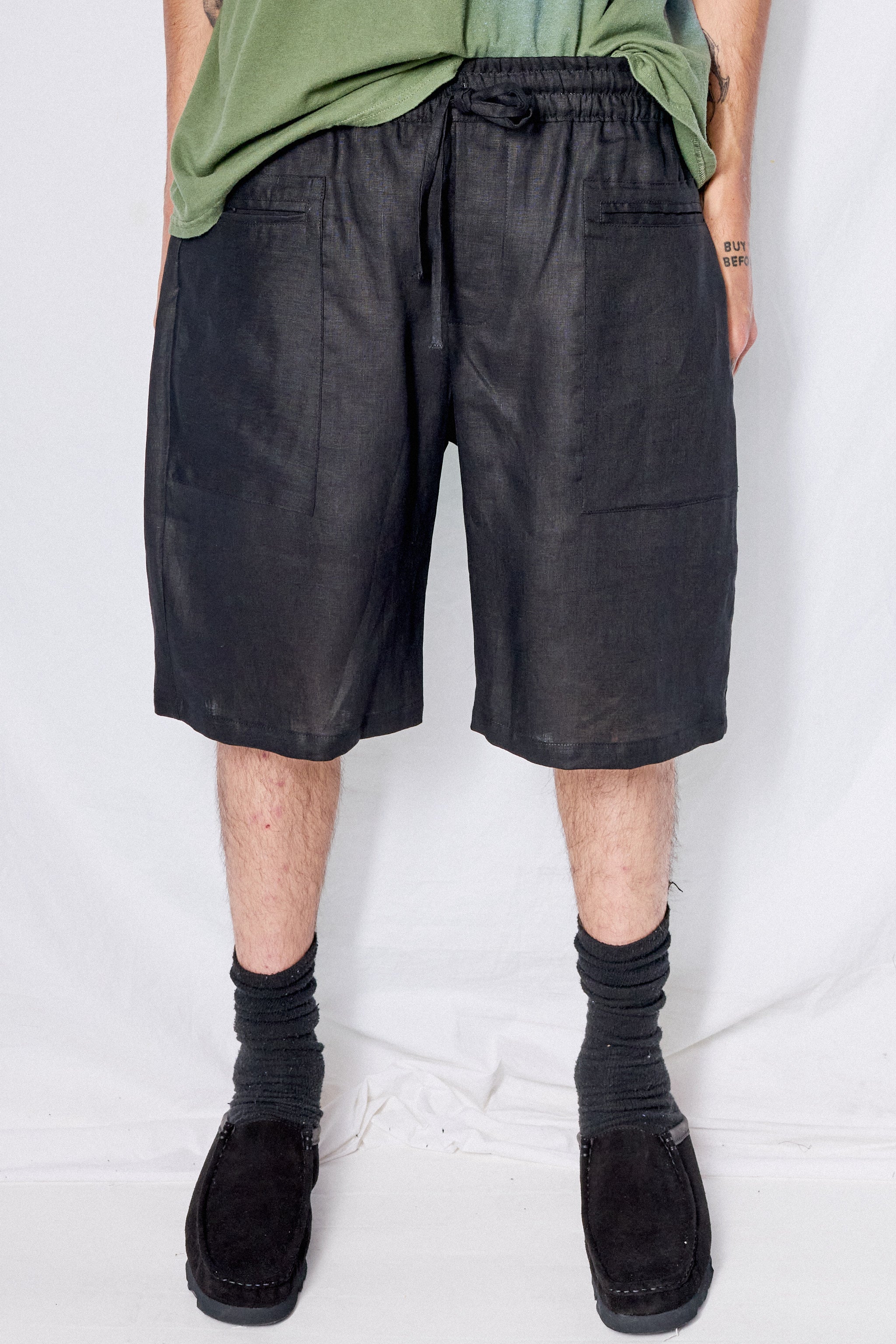 Black Linen Veraniego Shorts