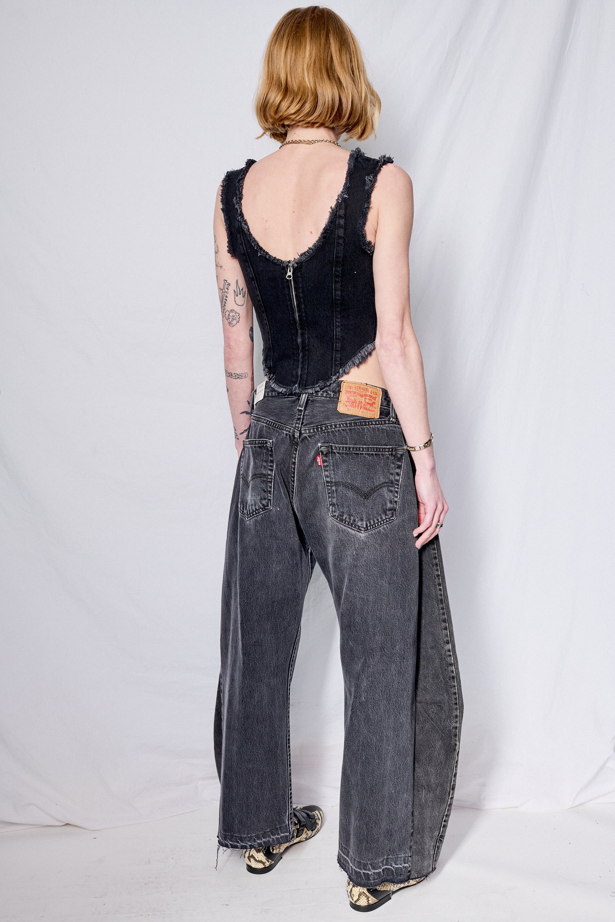 Black View Bodice