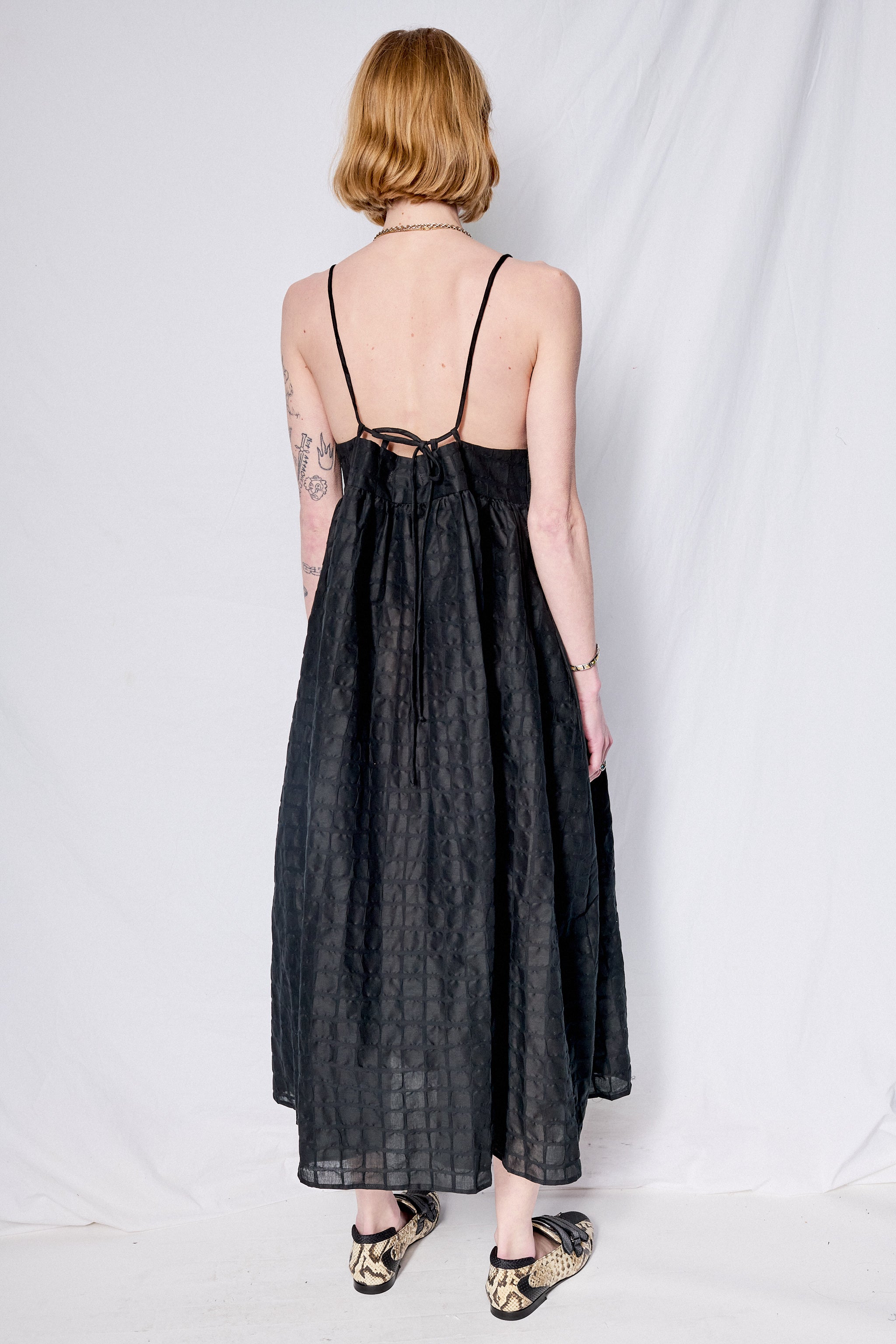 Black Ripple Finish Strap Dress
