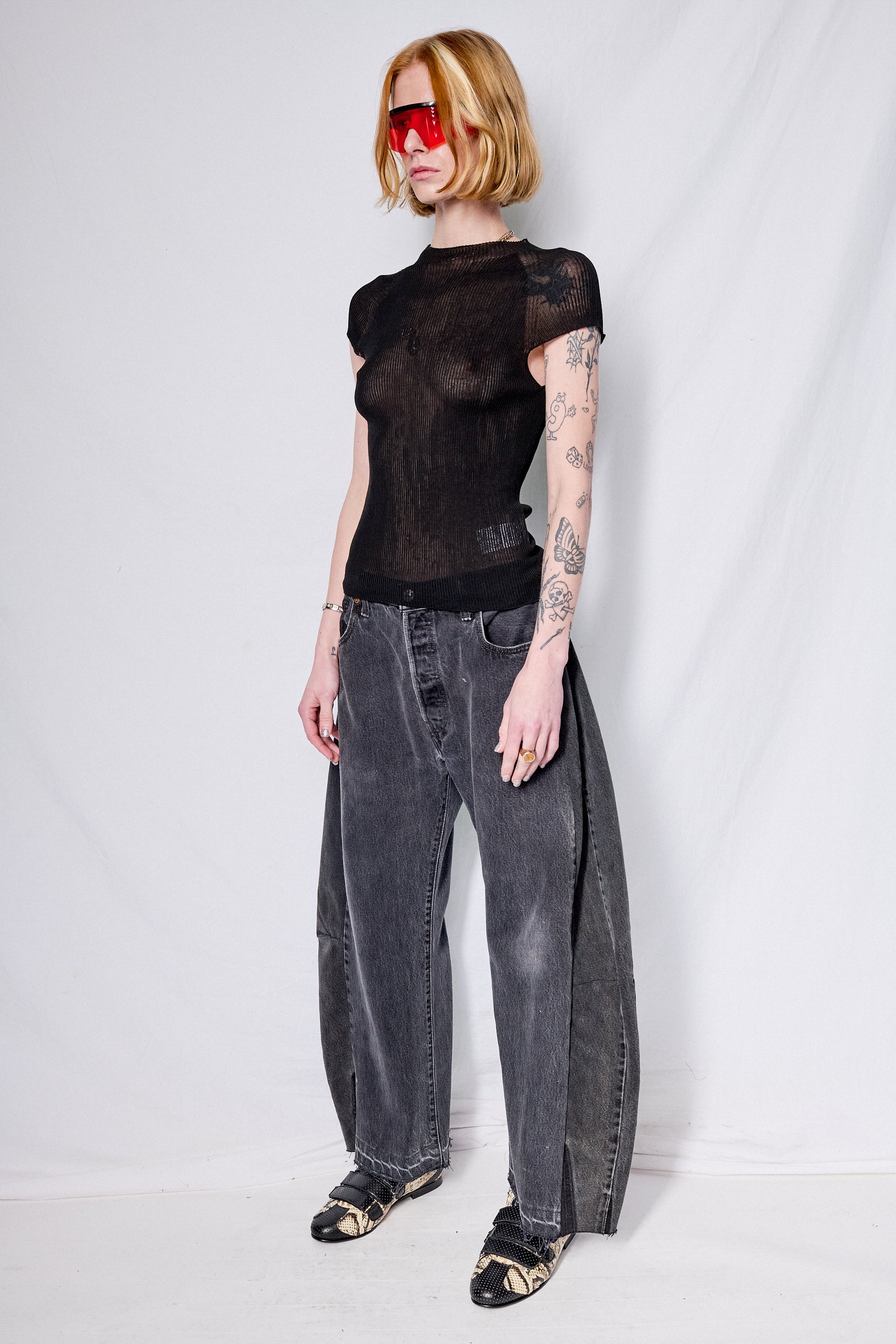 Black Whole Garment Cap Sleeve Knit Top