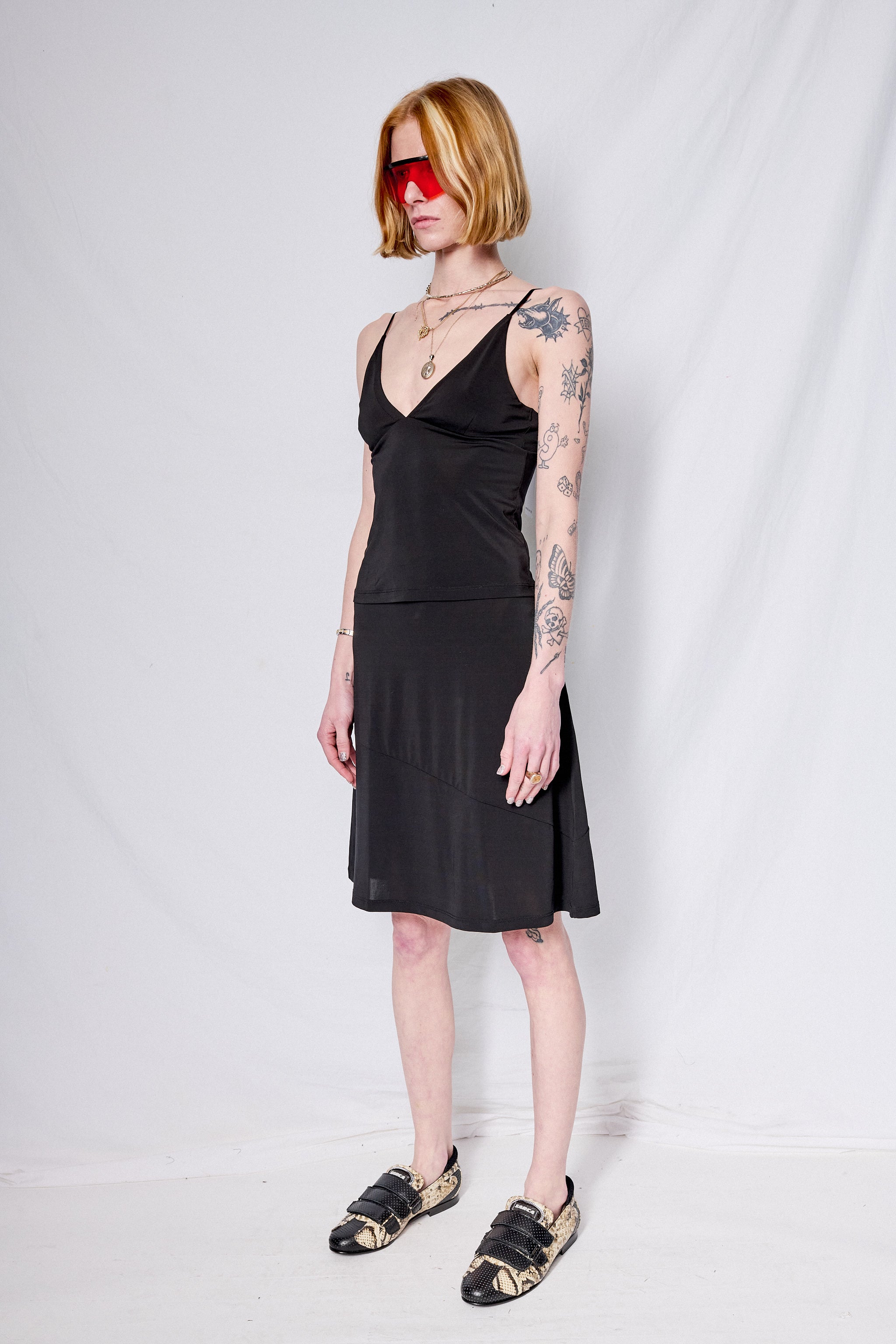 Black Debut Singlet