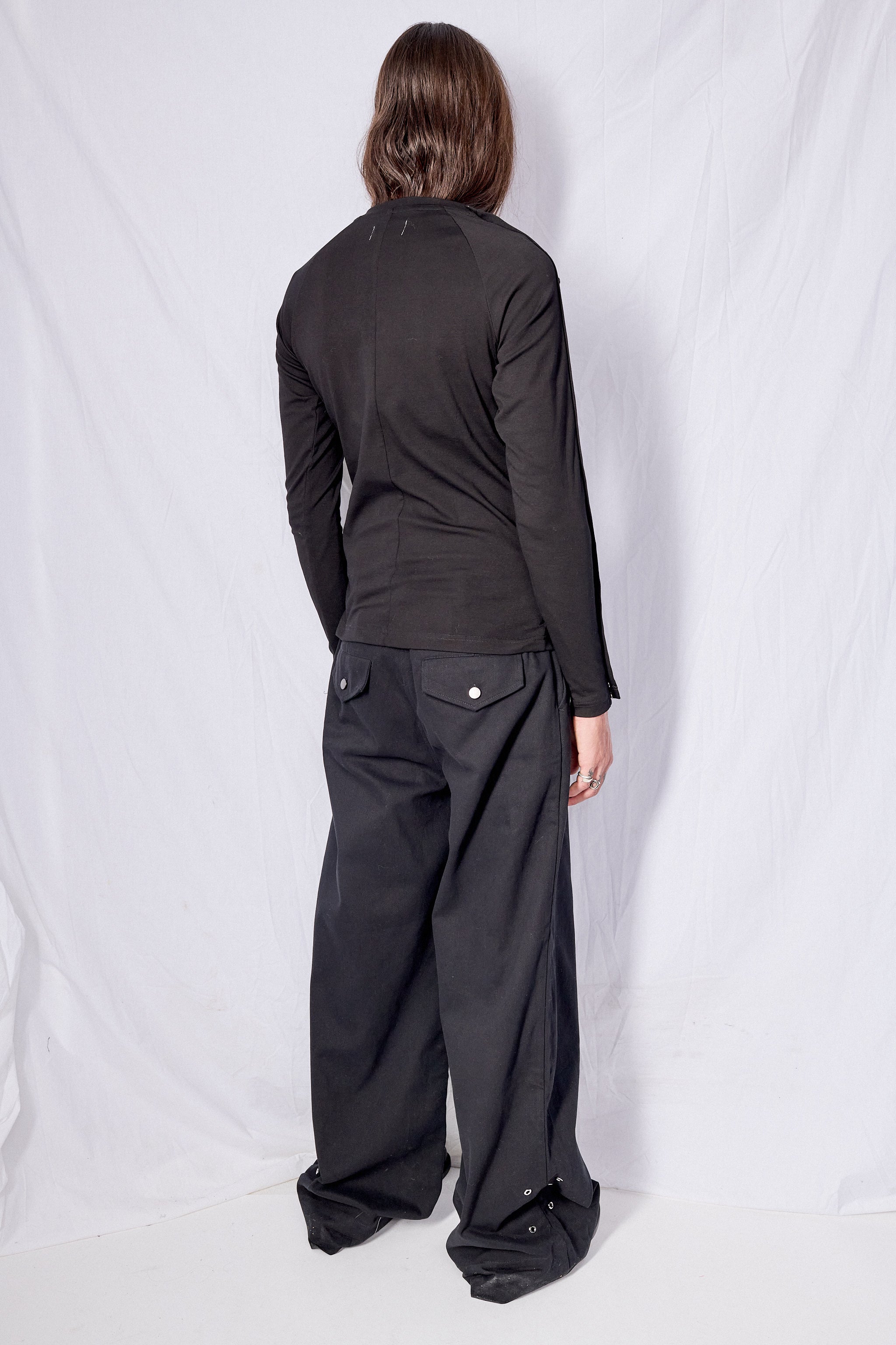 Black Ribbed Raglan Longsleeve