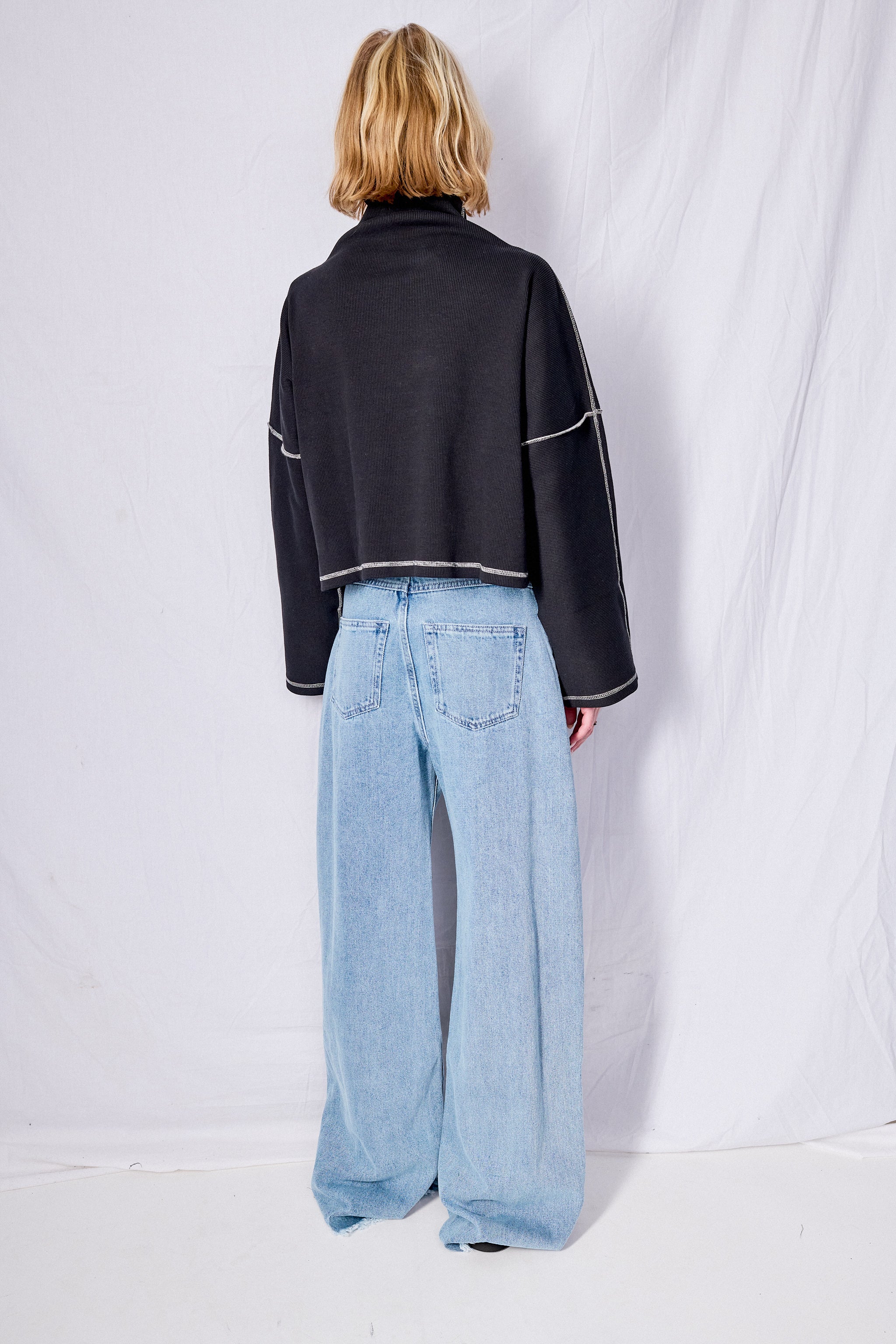 Black Camer Turtleneck