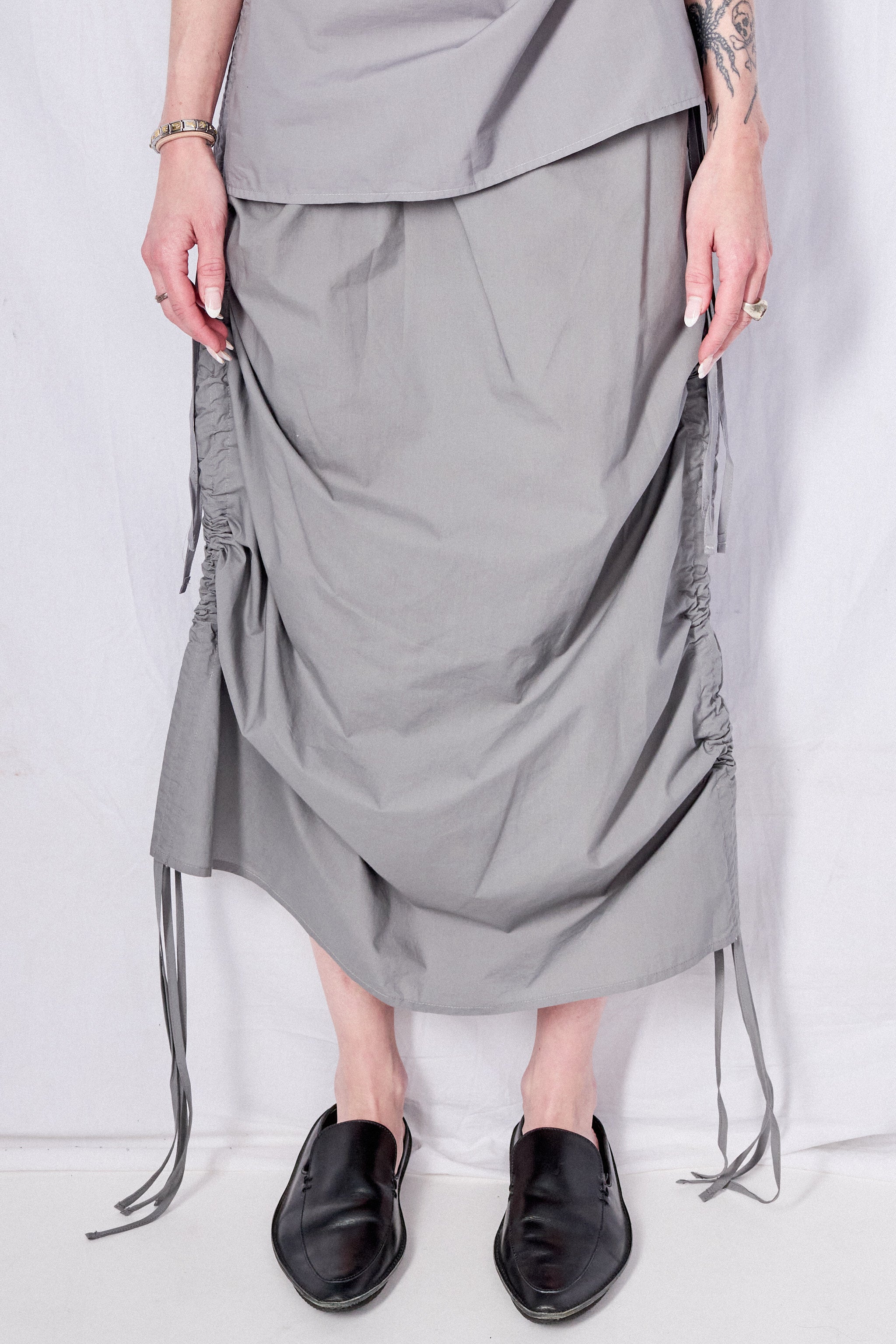 Ziti Grey Pictorial Strap Skirt