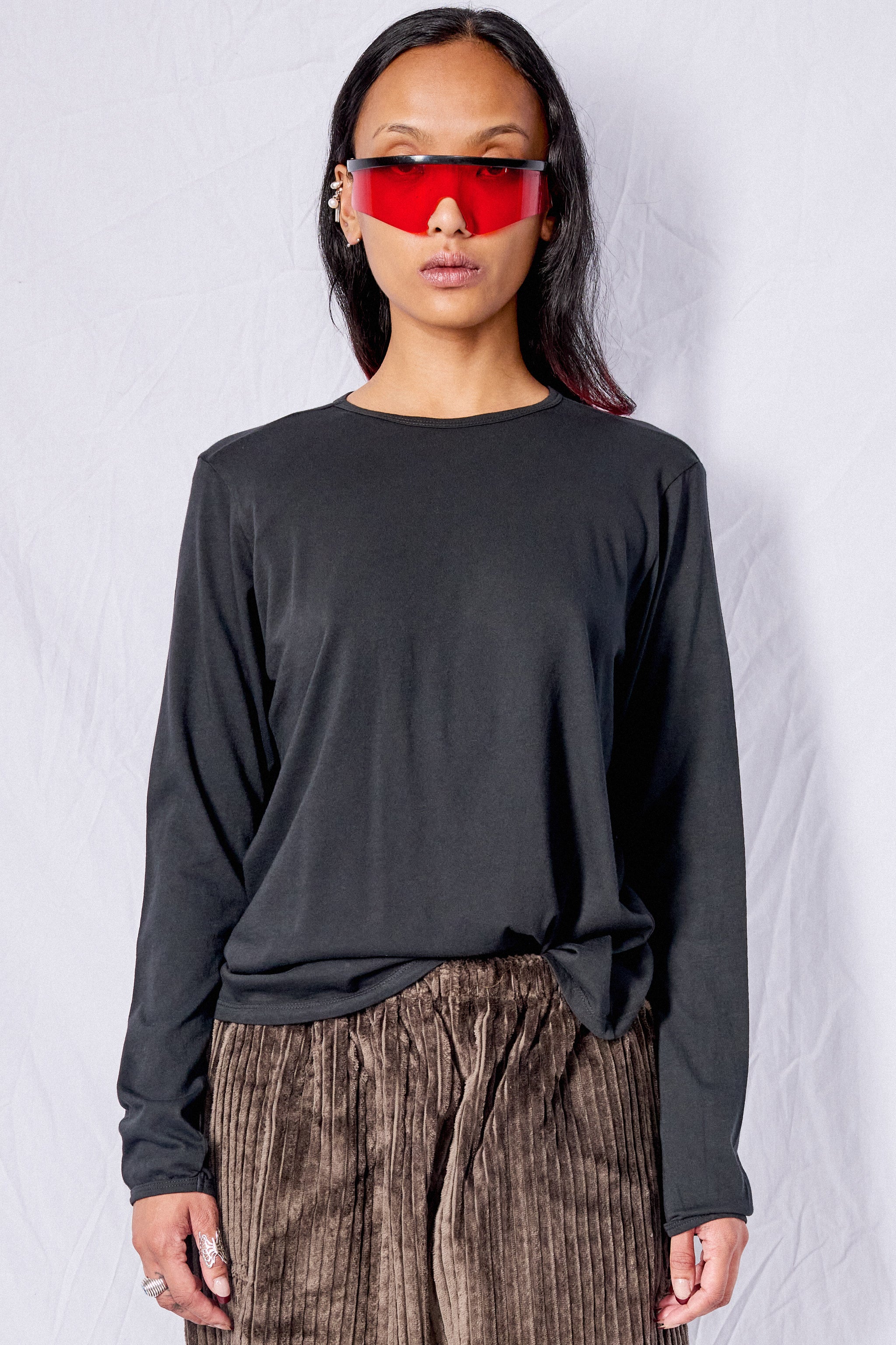No.87 Black Organic Cotton Long Sleeve T-Shirt