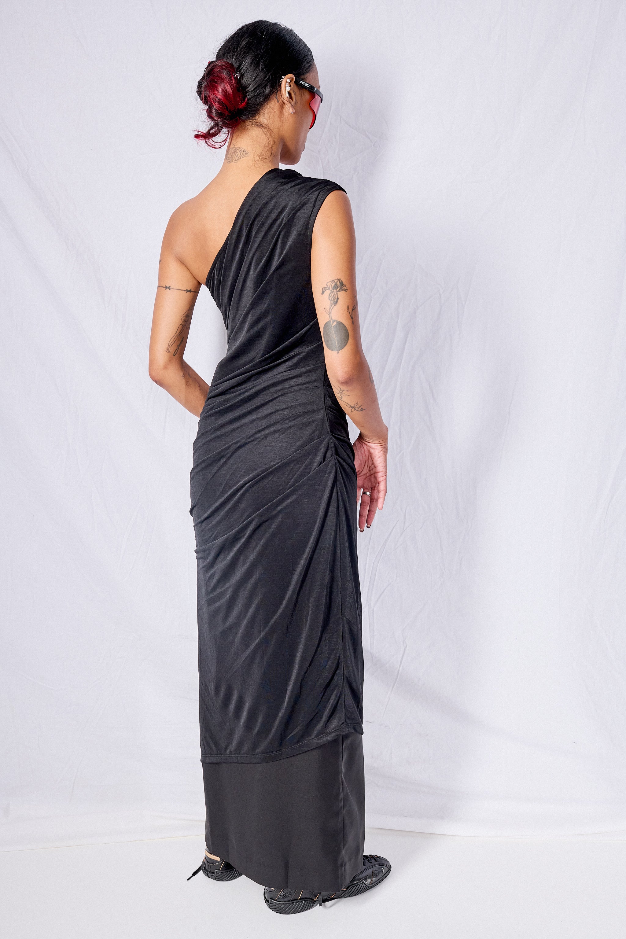 Black Eva One Shoulder Maxi Dress