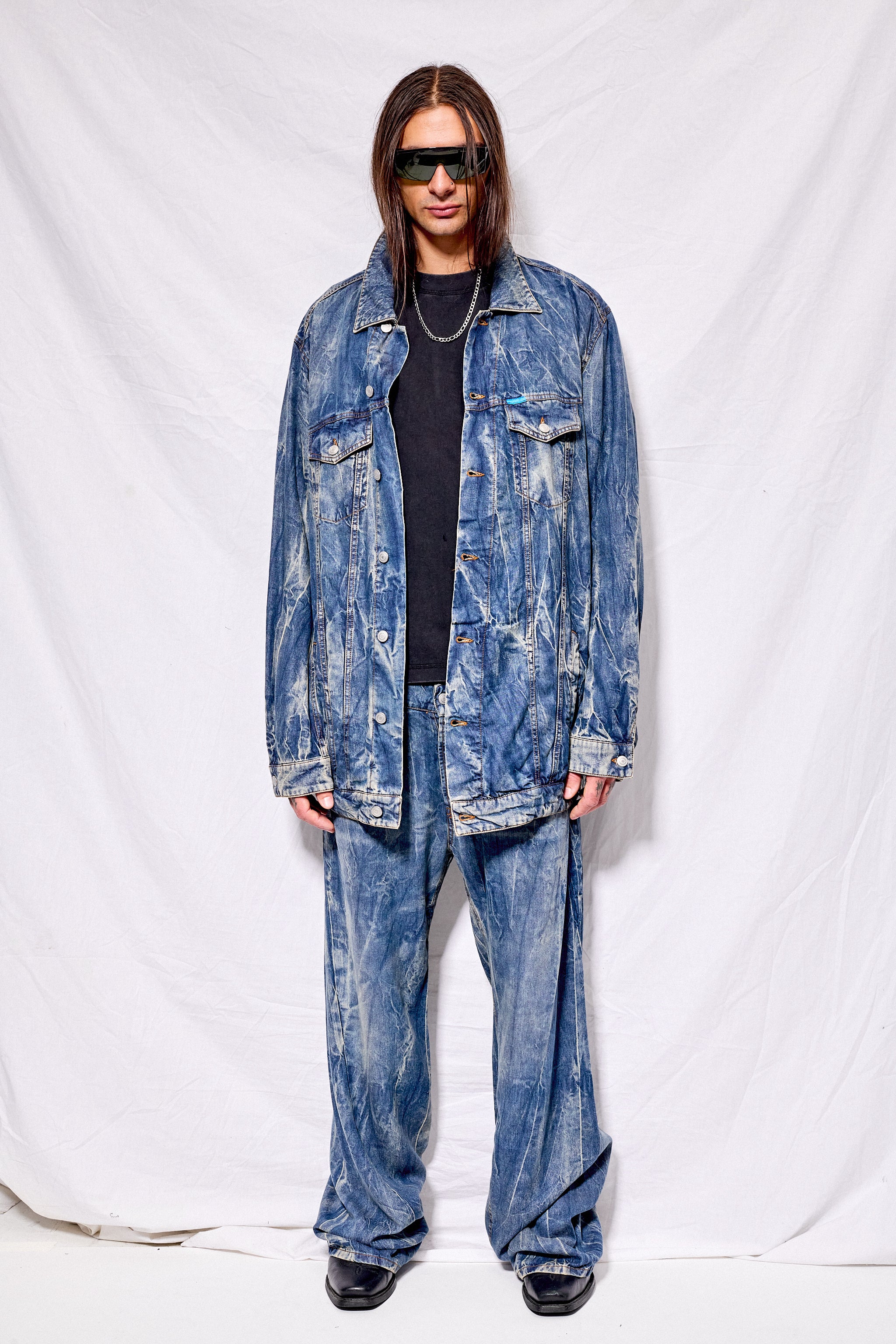 Dirty Wash Twisted Trucker