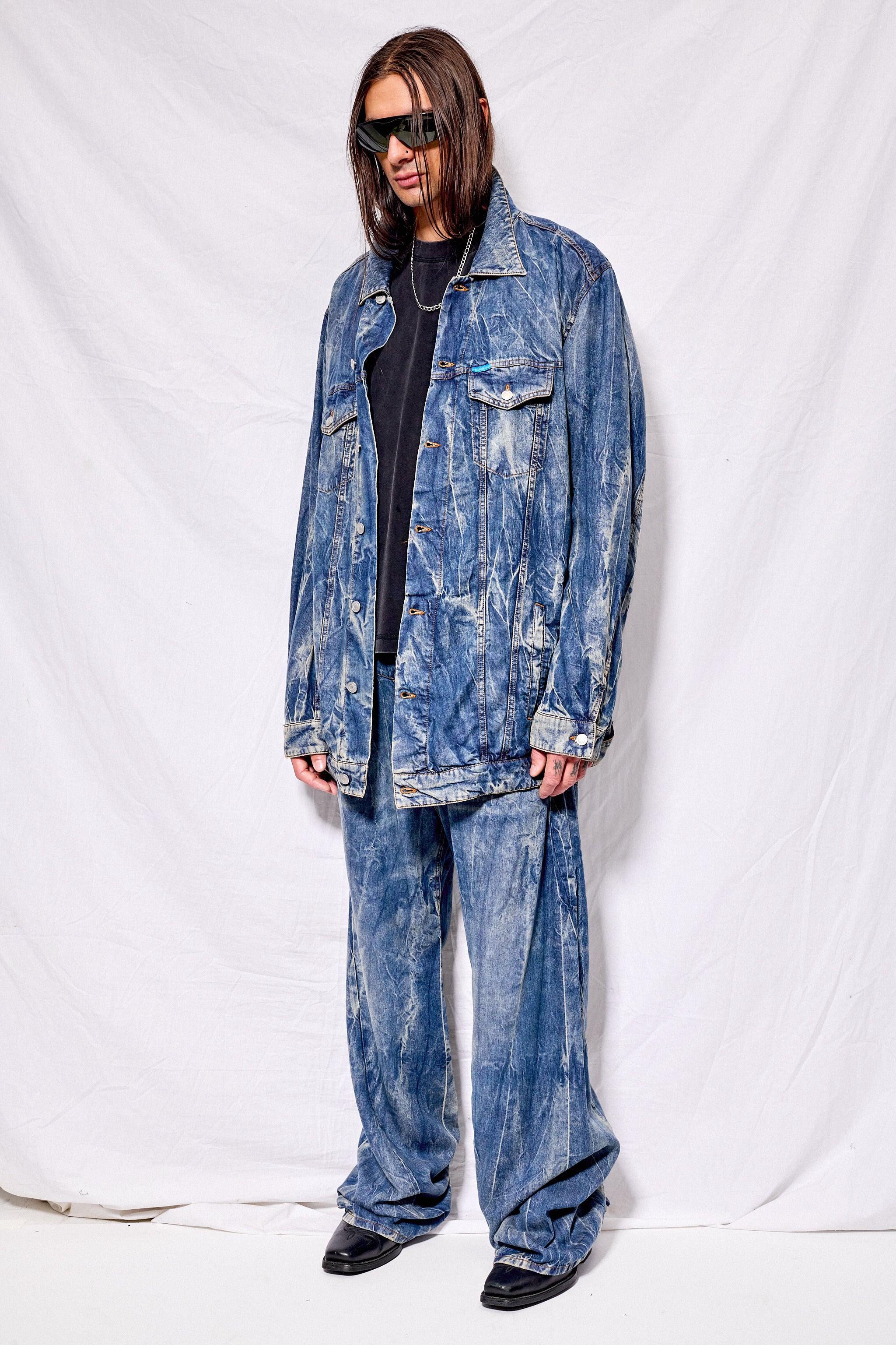 Dirty Wash Twisted Trucker