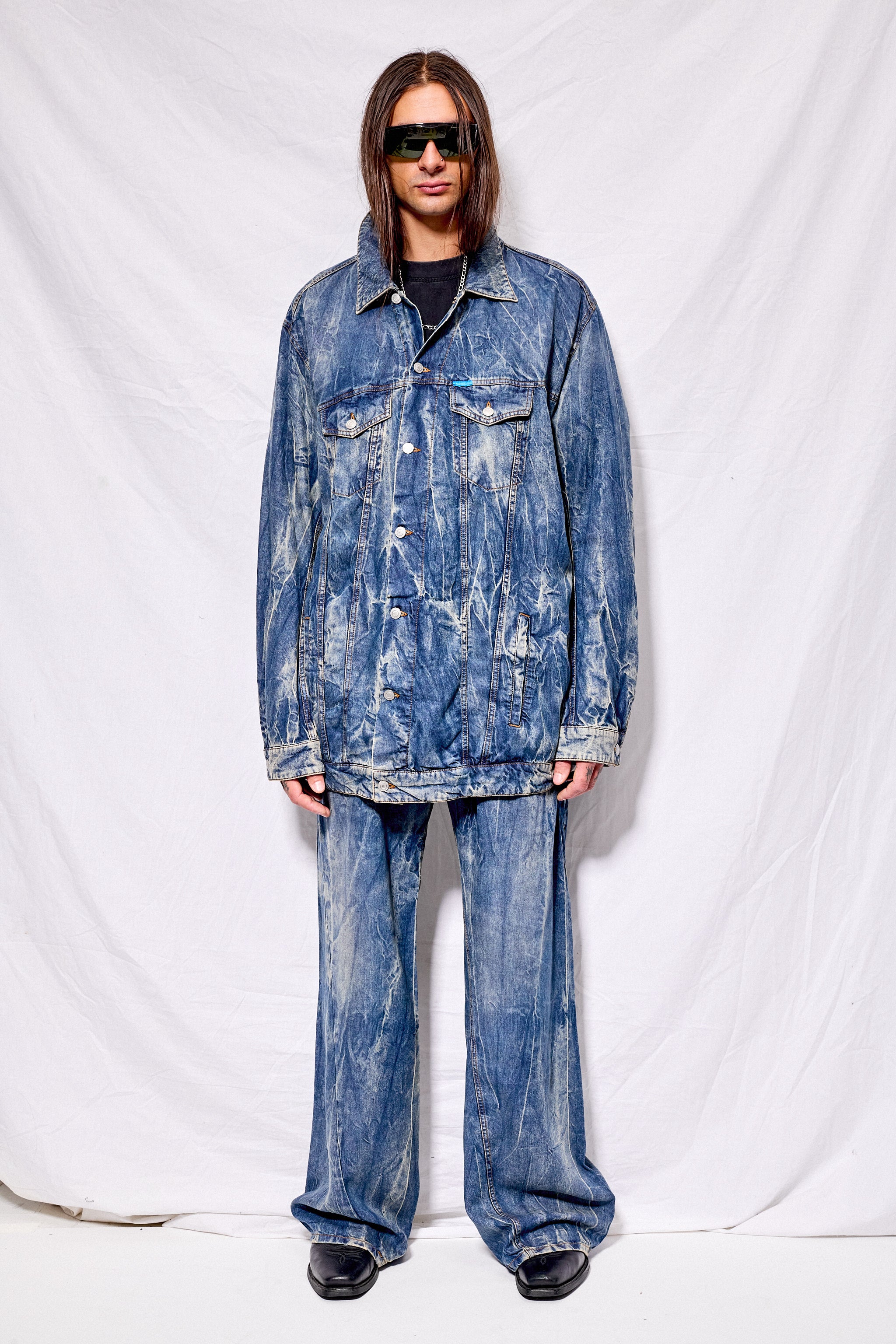 Dirty Wash Twisted Trucker