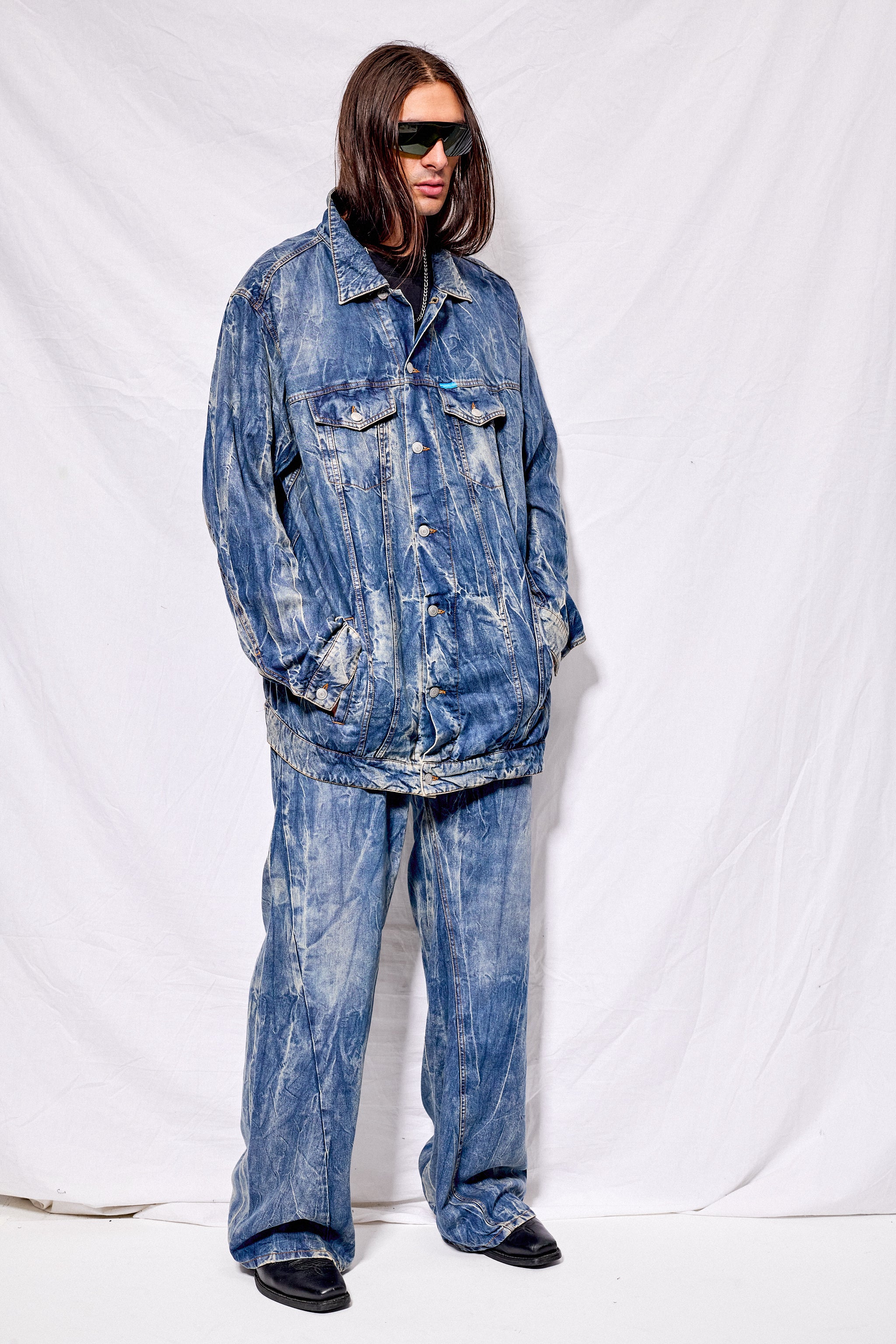 Dirty Wash Twisted Trucker