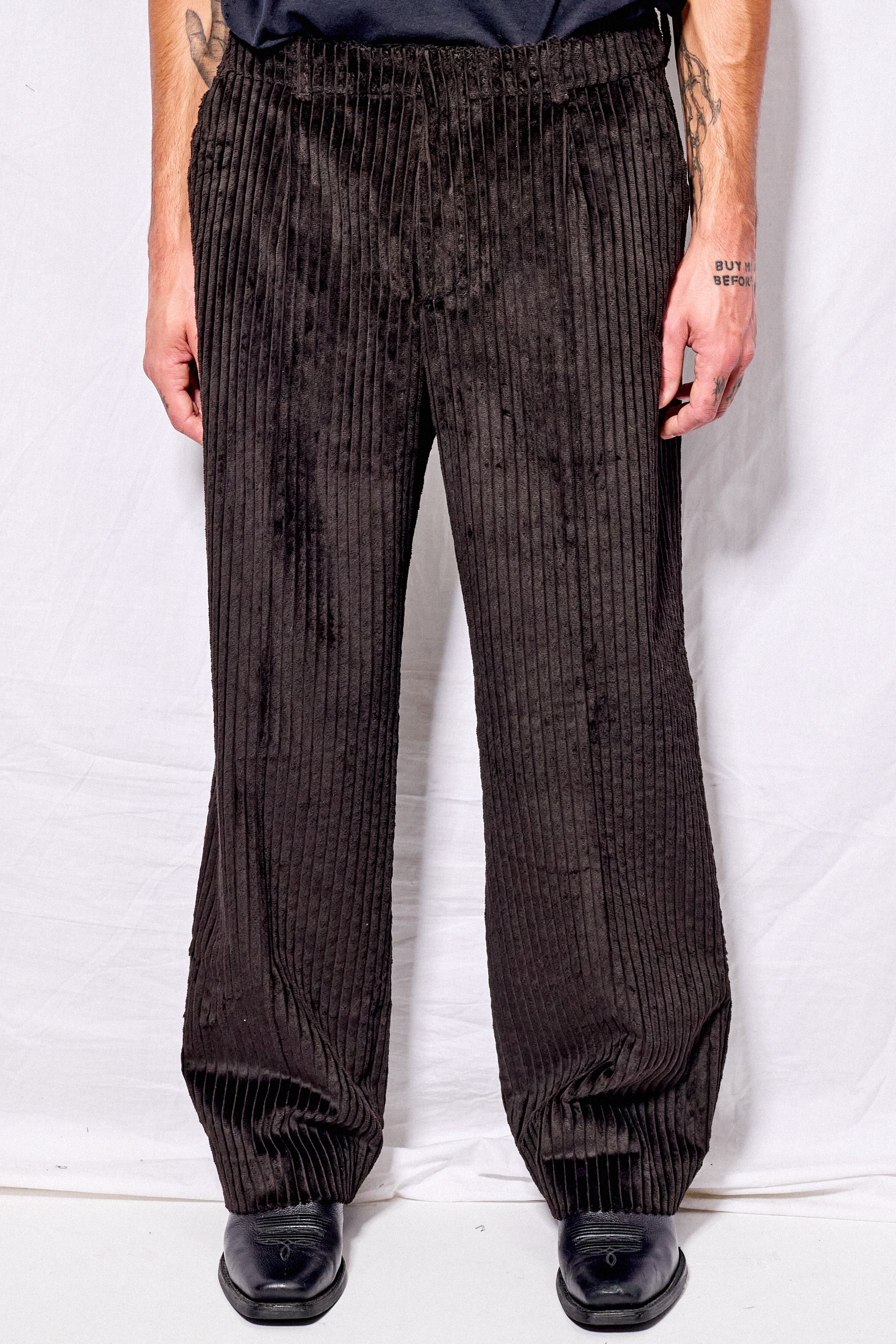 Profound Brown Mammoth Cord Borrowed Chino - Our Legacy – Assembly