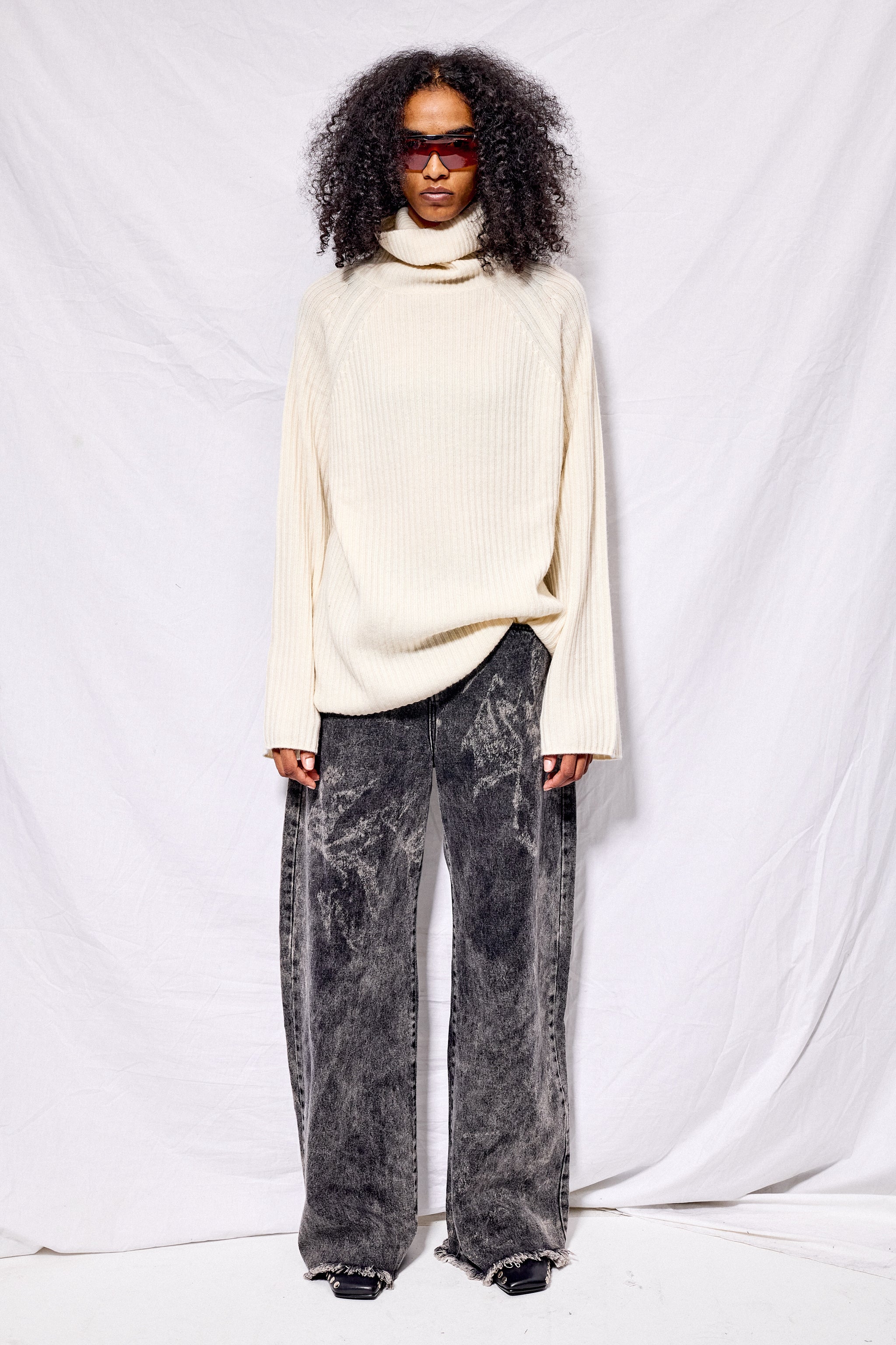 Ivory Ribbed Cashmere Turtleneck