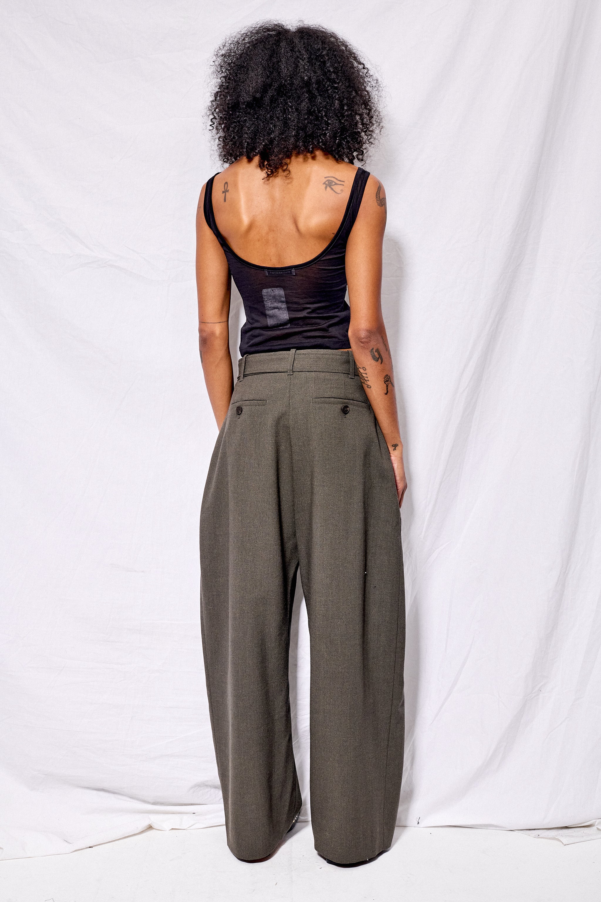 Kelp Belted Round Leg Pant