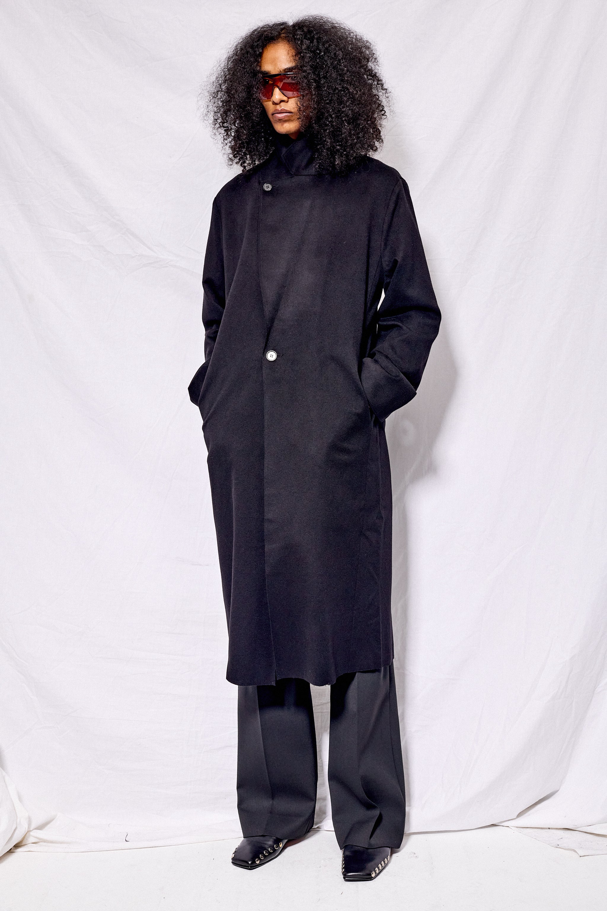 No.175 Black Heavy Wool Two Button Coat