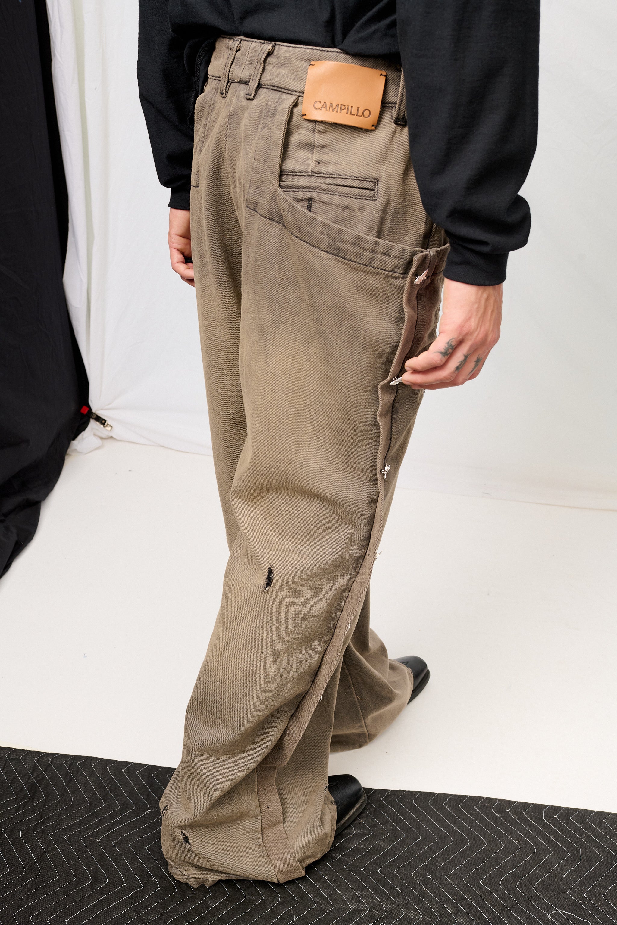 Gray Huida Pants