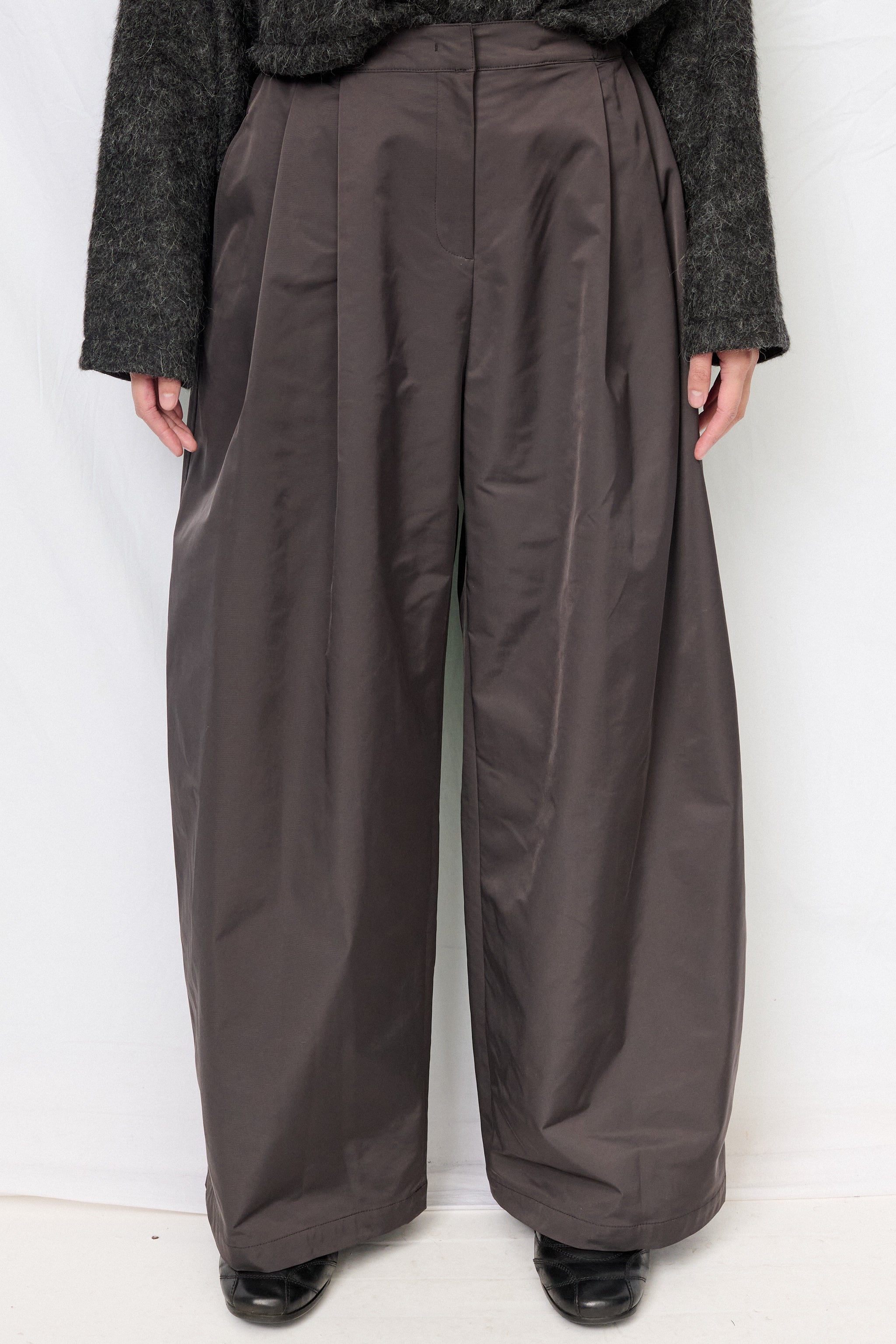 Charcoal Two Tuck Balloon Pants