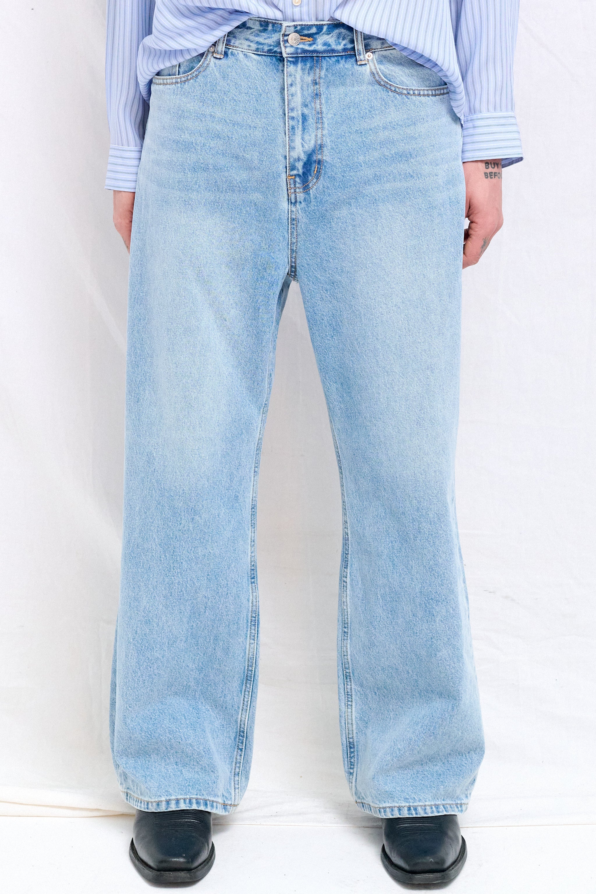 Light Blue Semi Flared Jeans - Dunst – Assembly New York