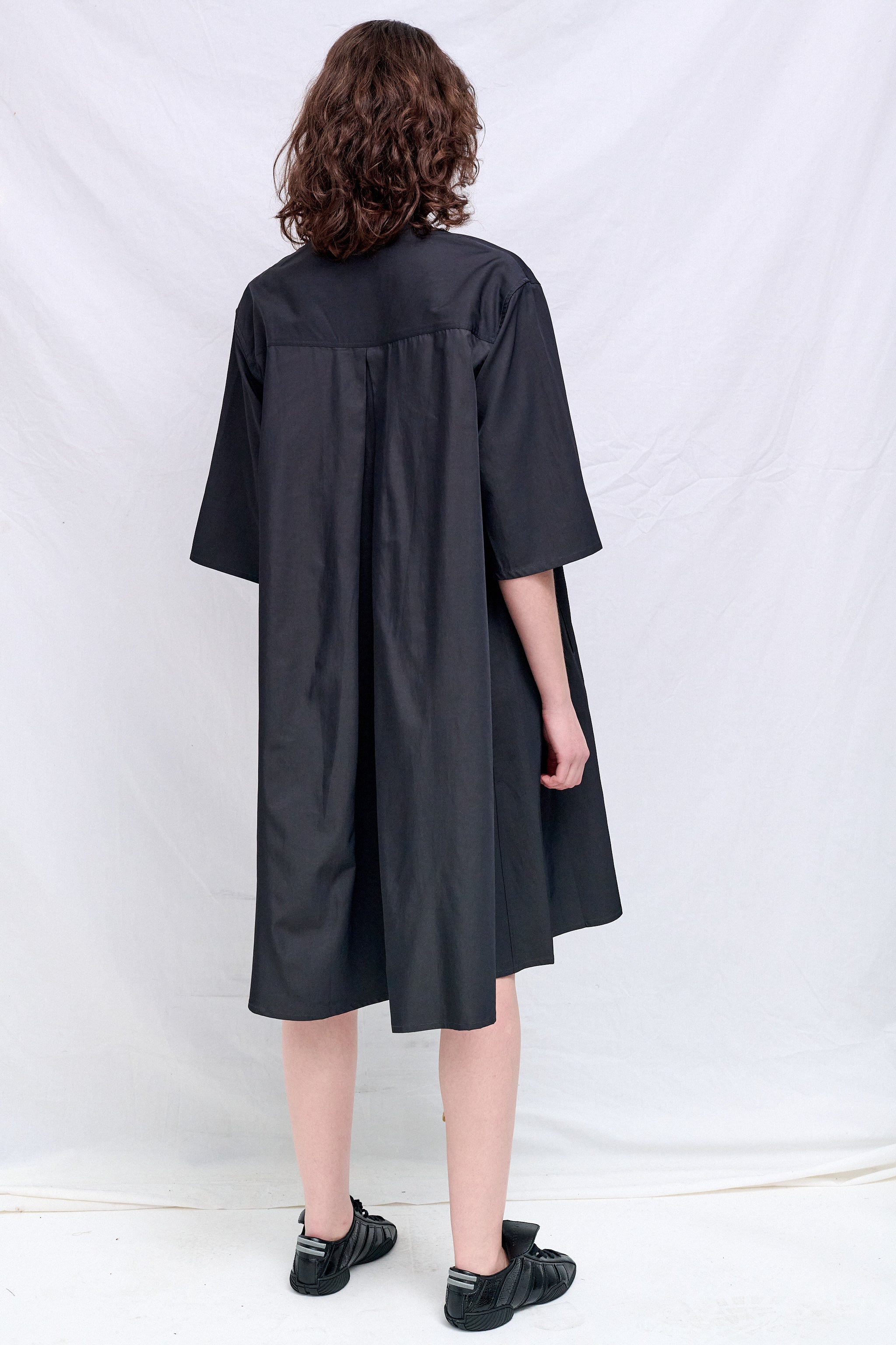 Coal Bloch Short Ikela