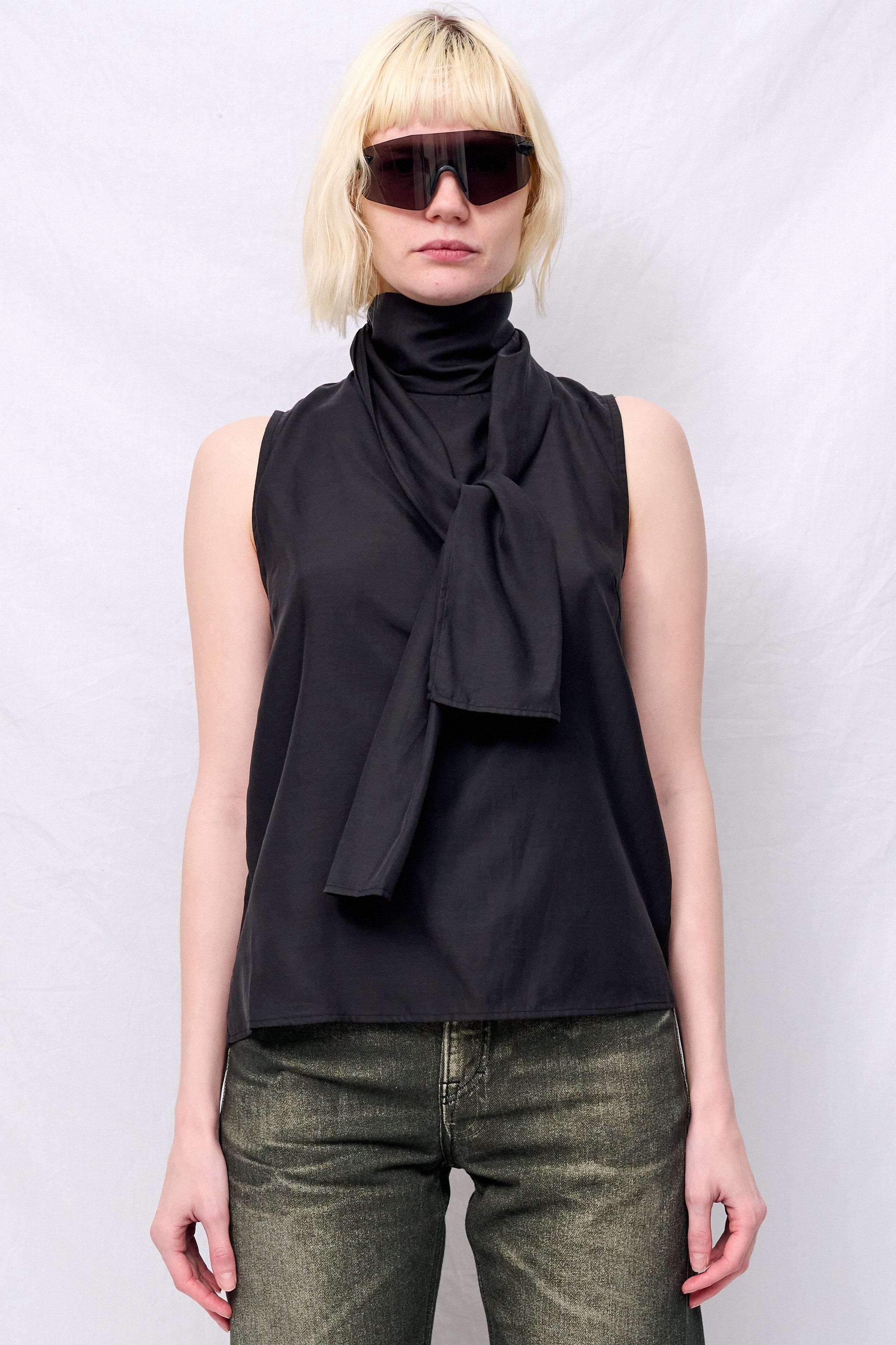 Still Black Calm Virtuous Top
