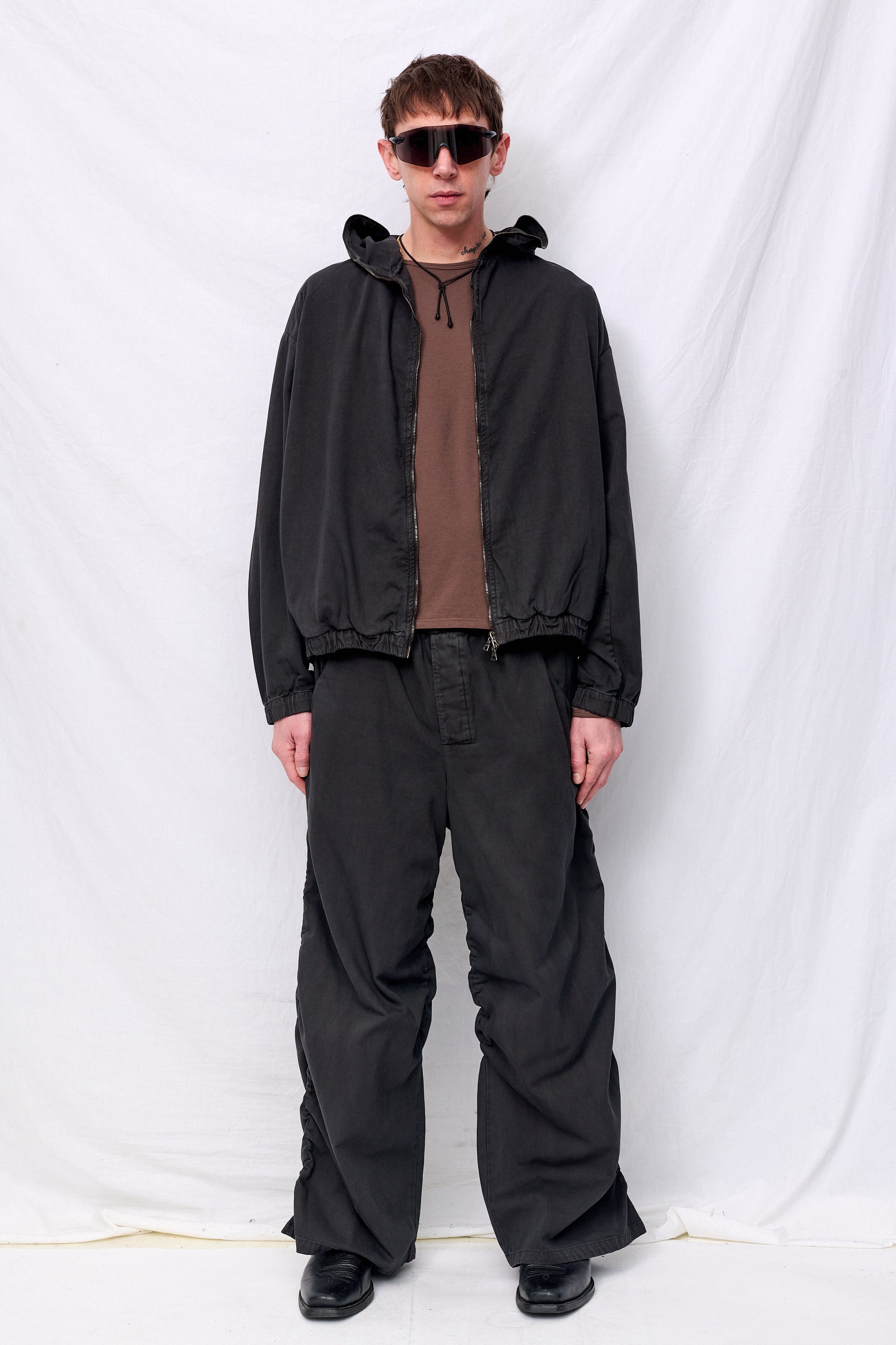 No. 216 Black Thin Canvas Hooded Jacket