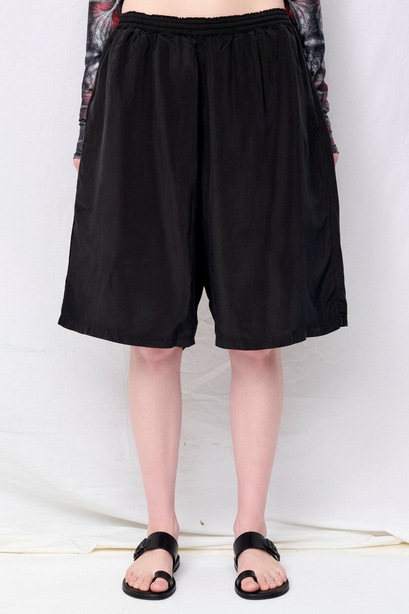No.259 Black Cupro Short Trousers