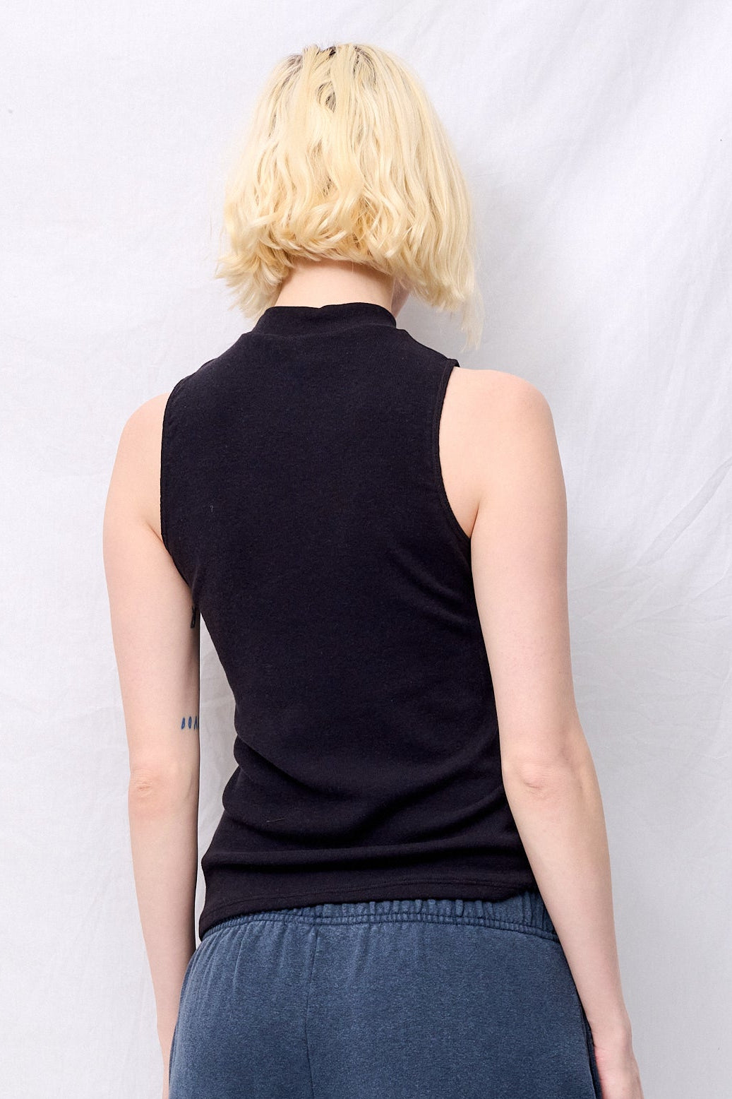 Black Mariposa Sleeveless Mock Tee