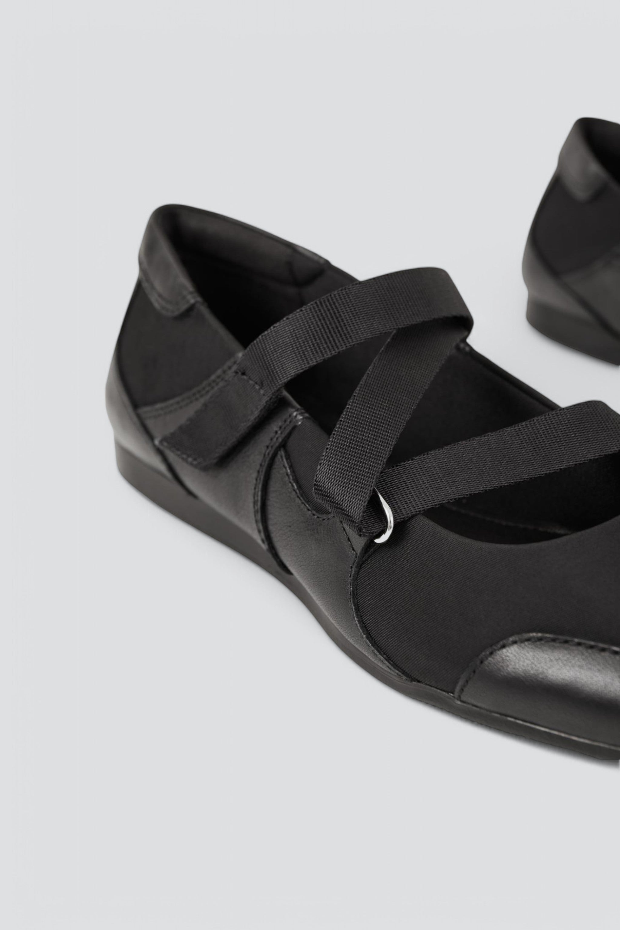 Black Hillary Shoe
