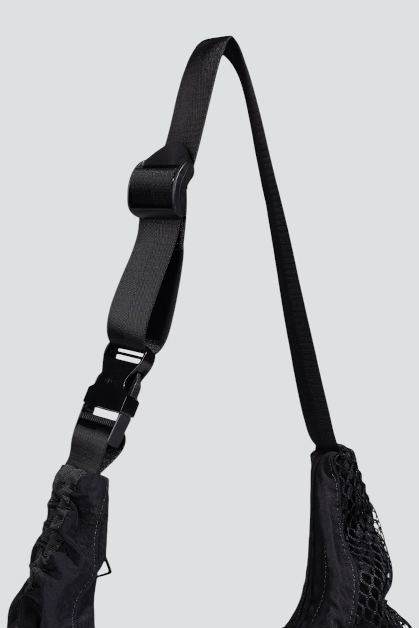 Black Criss-Cross Little Hey Sling Bag