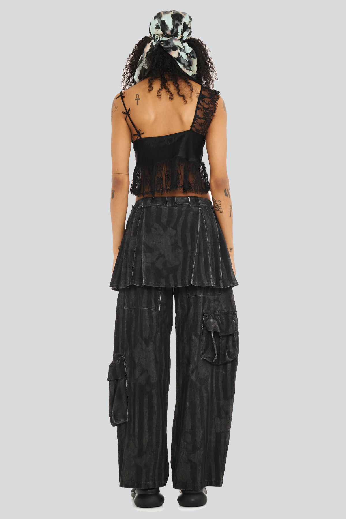 Black Wavy Flower Stripe Corduroy Lawn Skirt Cargo Pant